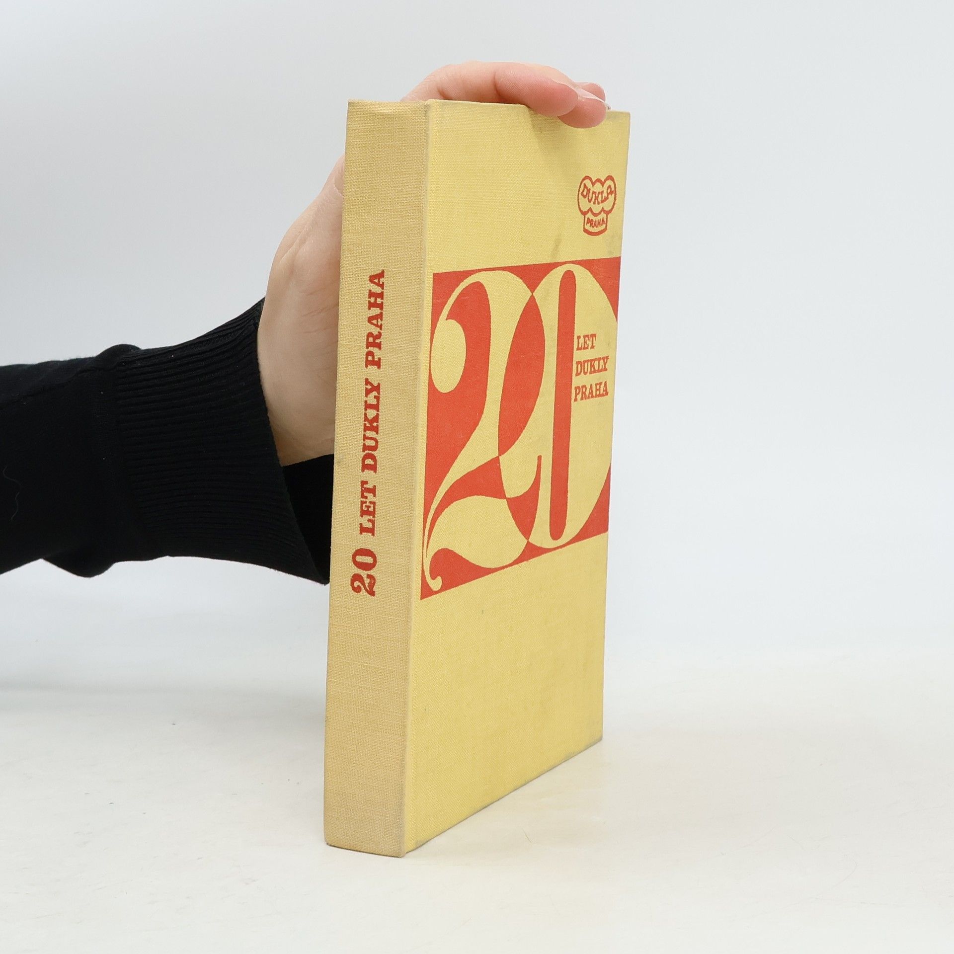 Ivan Mohorita 20 let Dukly Praha : příspěvek k dějinám tělovýchovy a sportu v Čs. lidové armádě