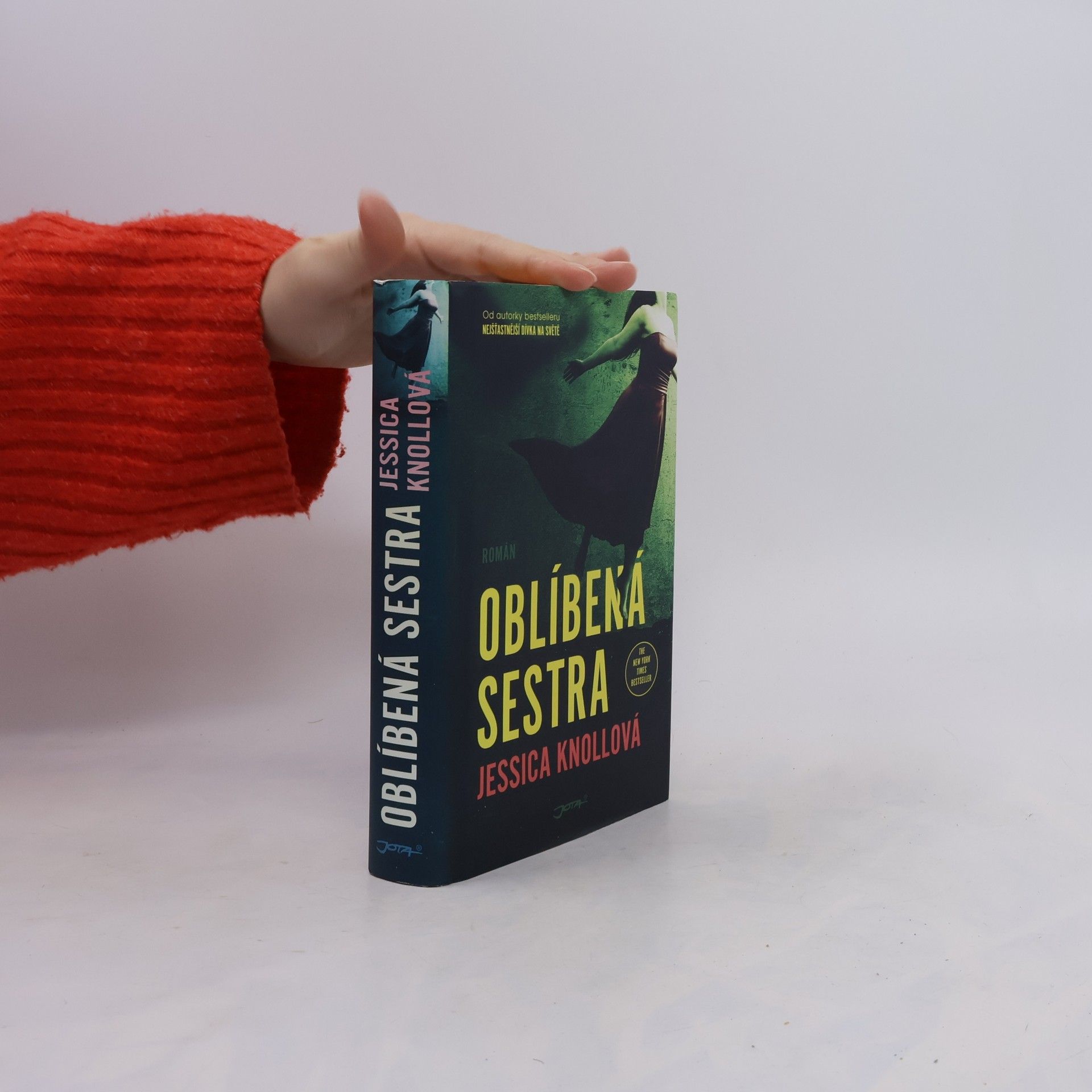Jessica Knoll Oblíbená sestra