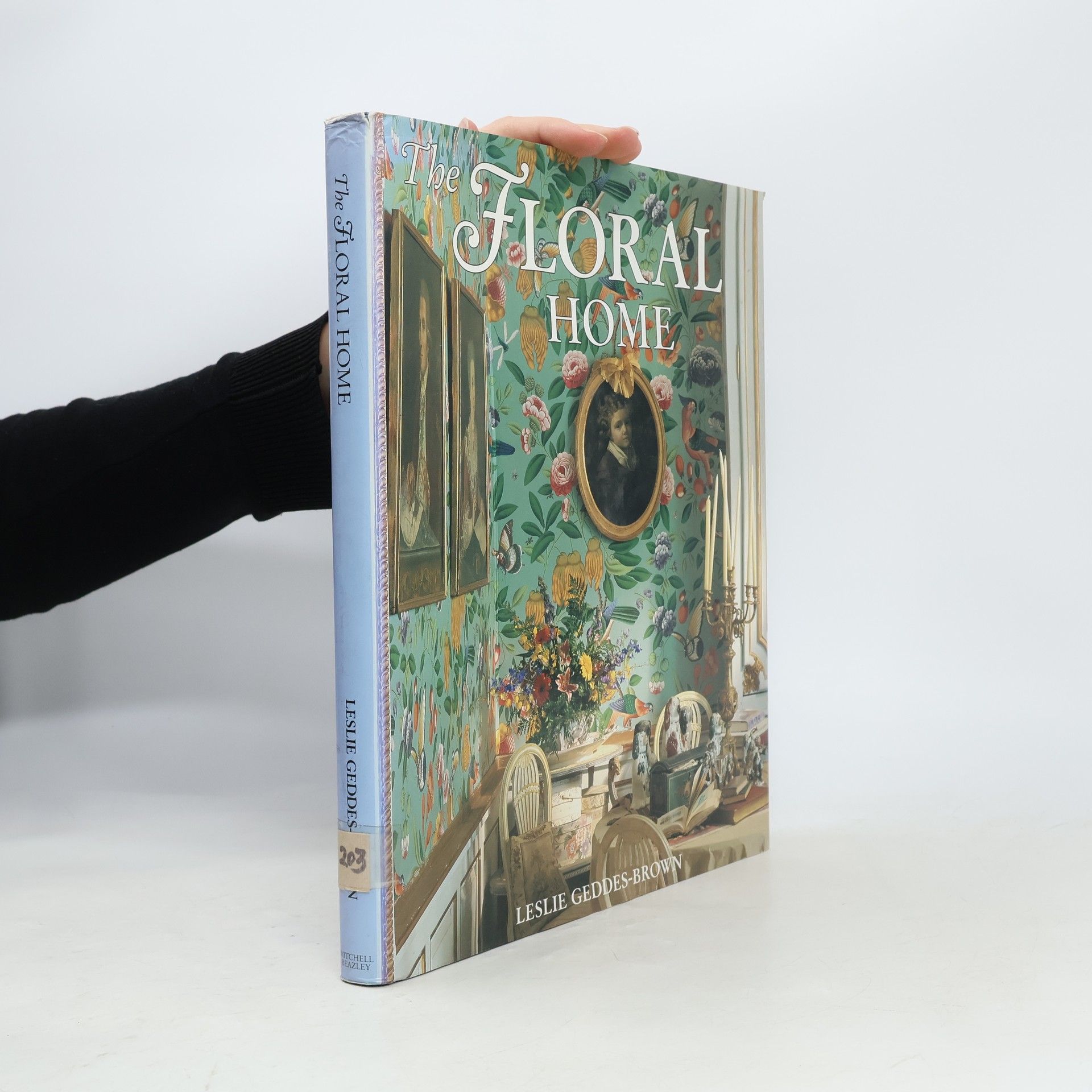 Leslie Geddes-Brown The Floral Home
