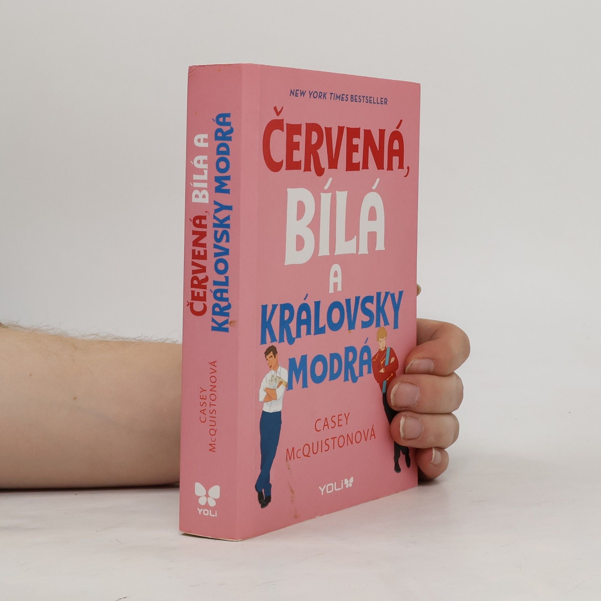Casey McQuiston Červená, bílá a královsky modrá