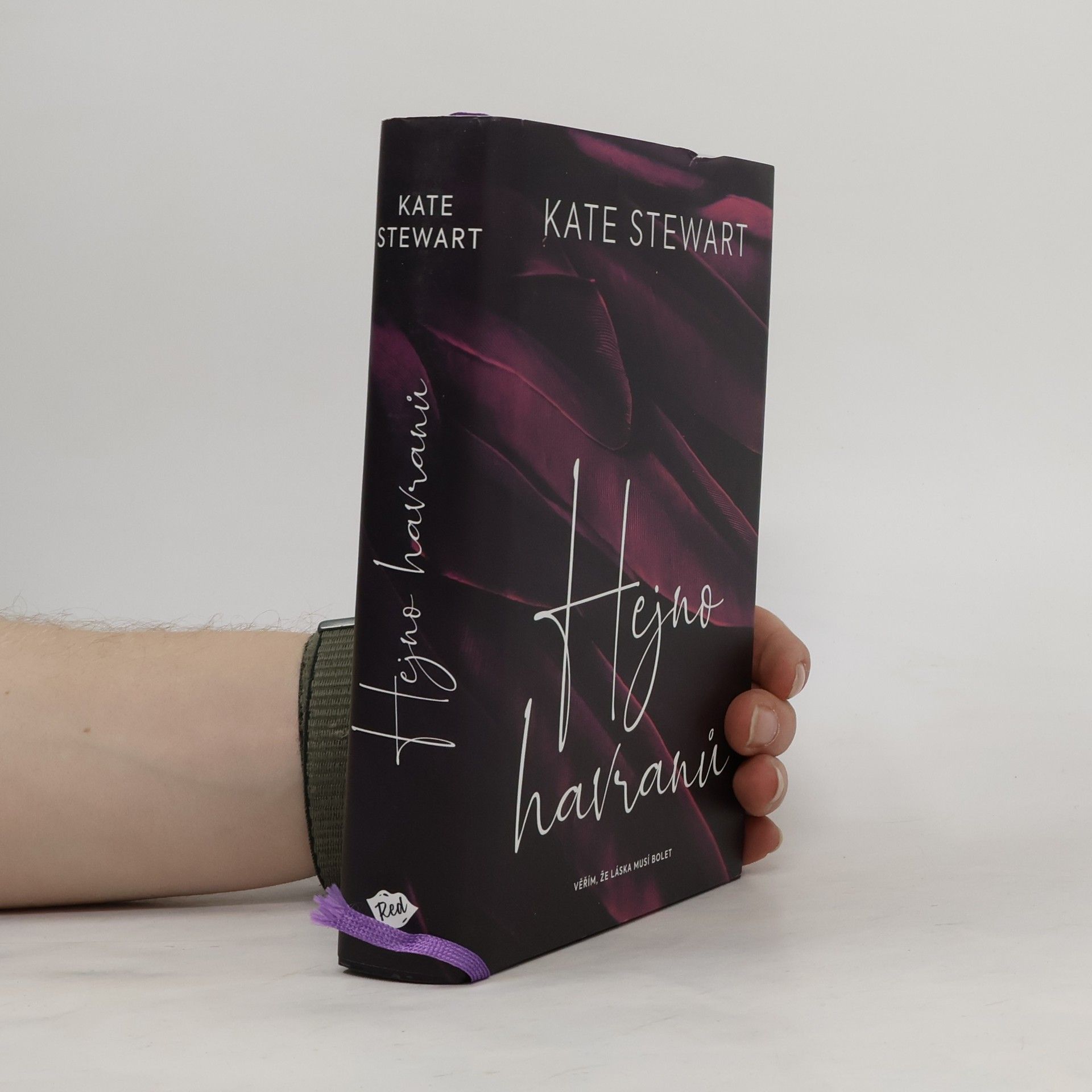 Kate Stewart Hejno havranů