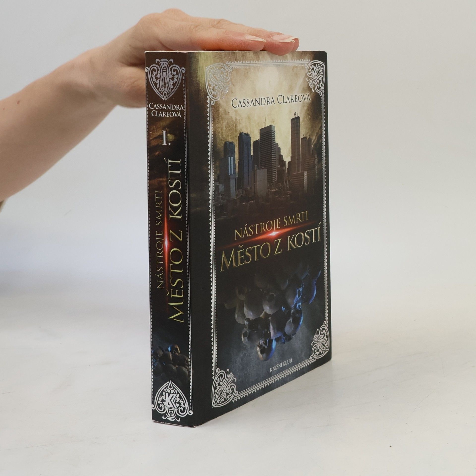Cassandra Clare Nástroje smrti 1: Město z kostí