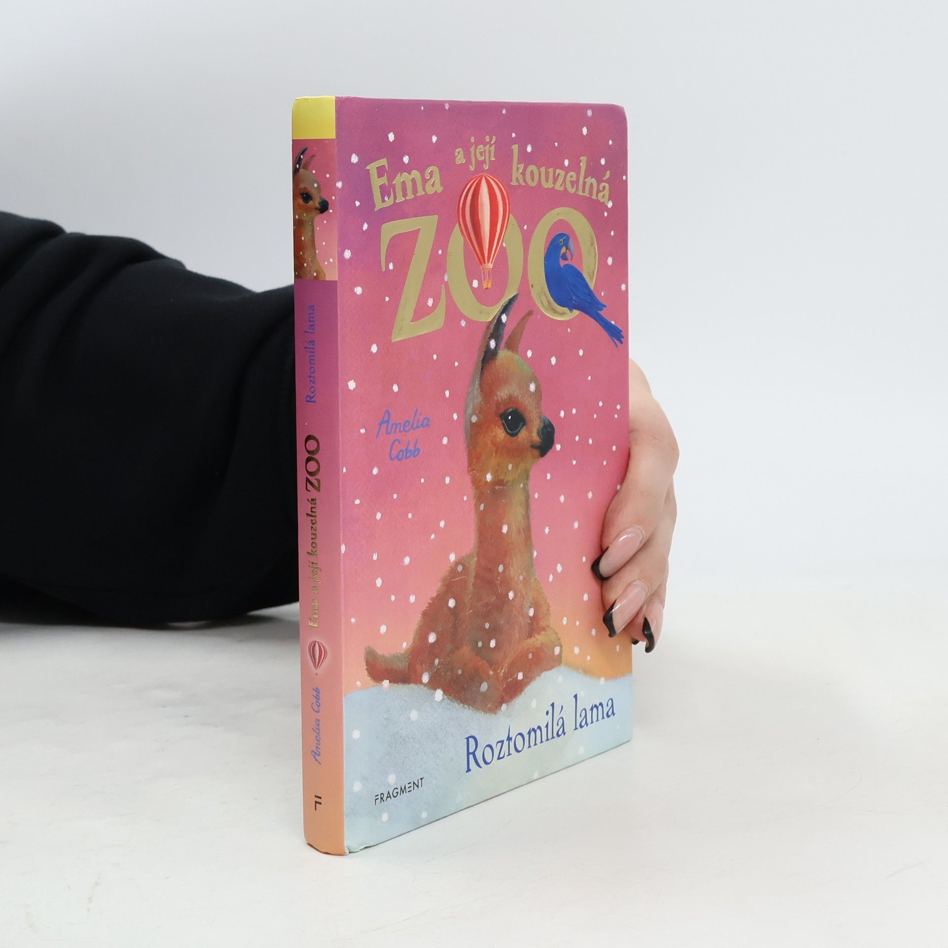 Cobb, Amelia Ema a její kouzelná zoo. Roztomilá lama