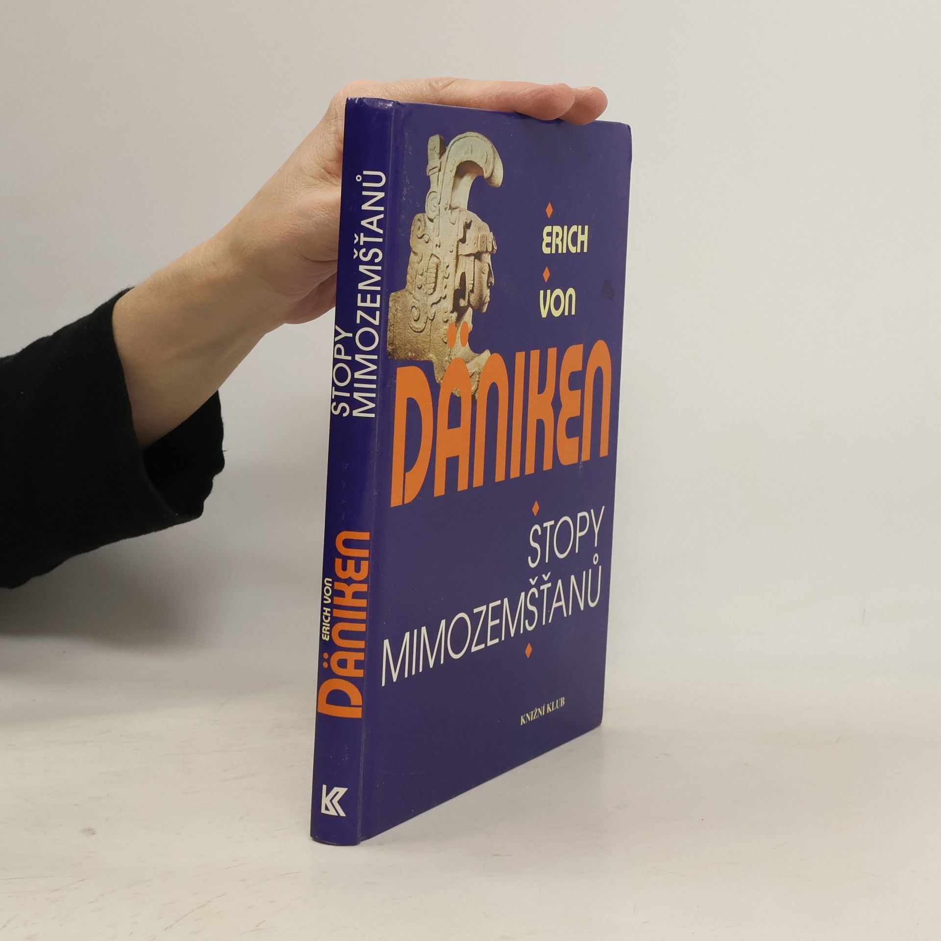 Erich von Däniken Stopy mimozemšťanů