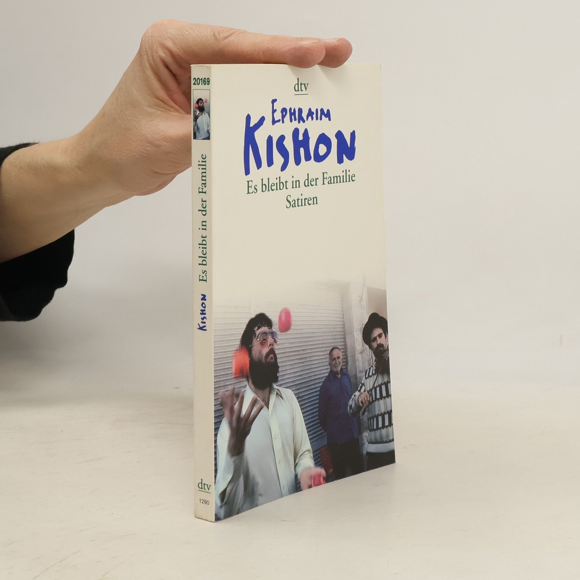 Ephraim Kishon Es bleibt in der Familie. Satiren