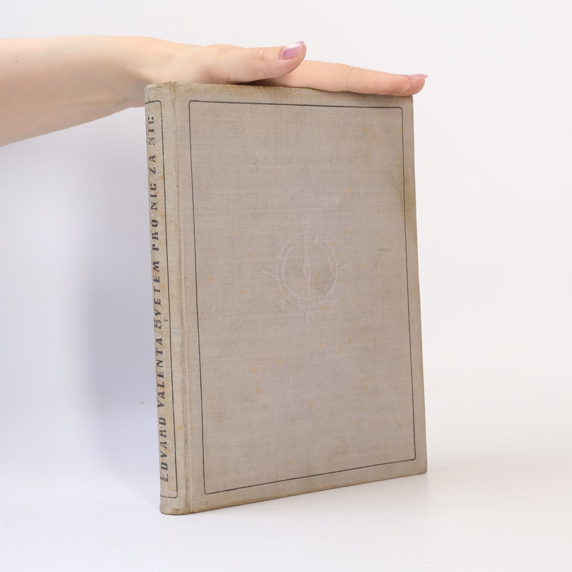 Edvard Valenta Světem pro nic za nic. Příběhy z potulek