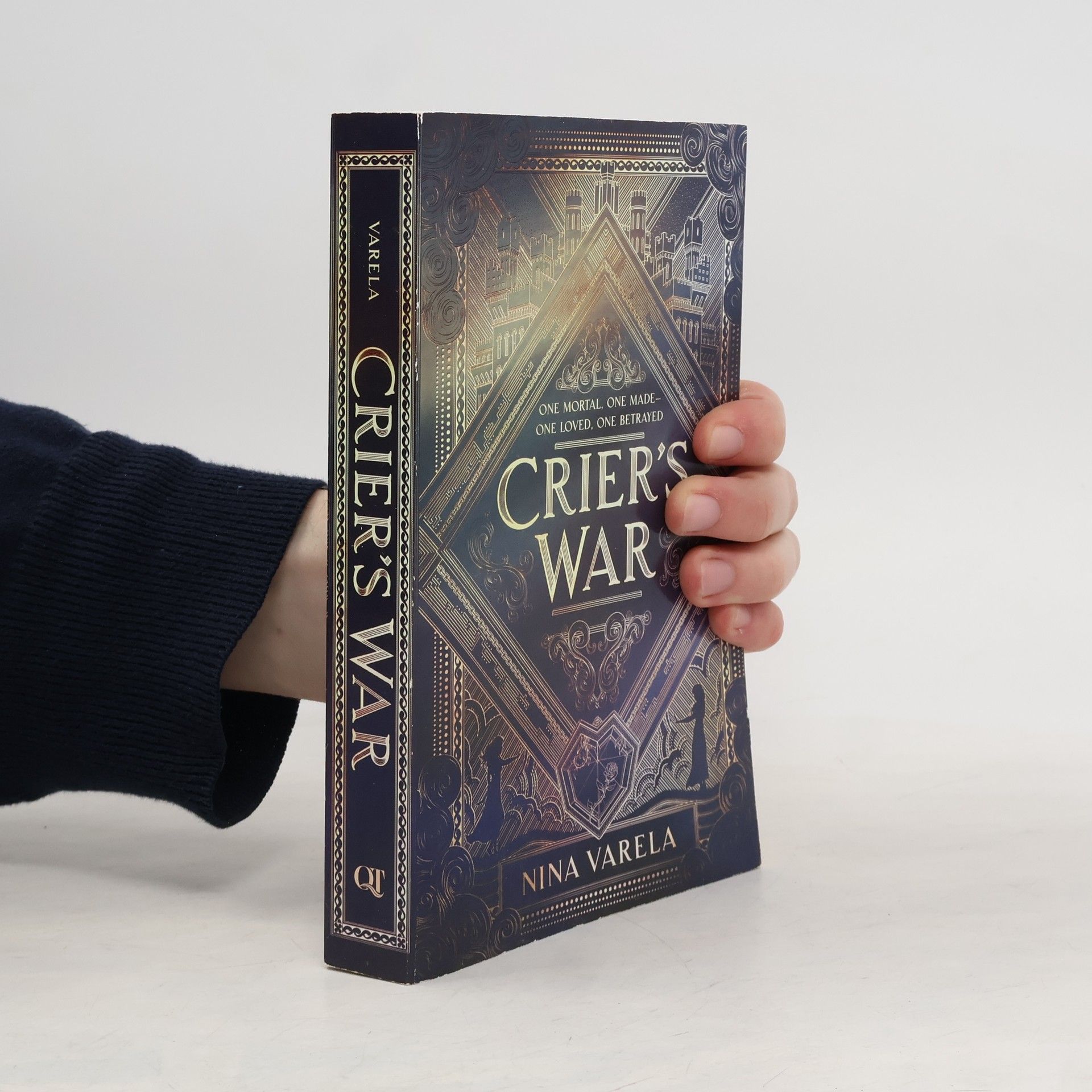 Nina Varela Crier's War