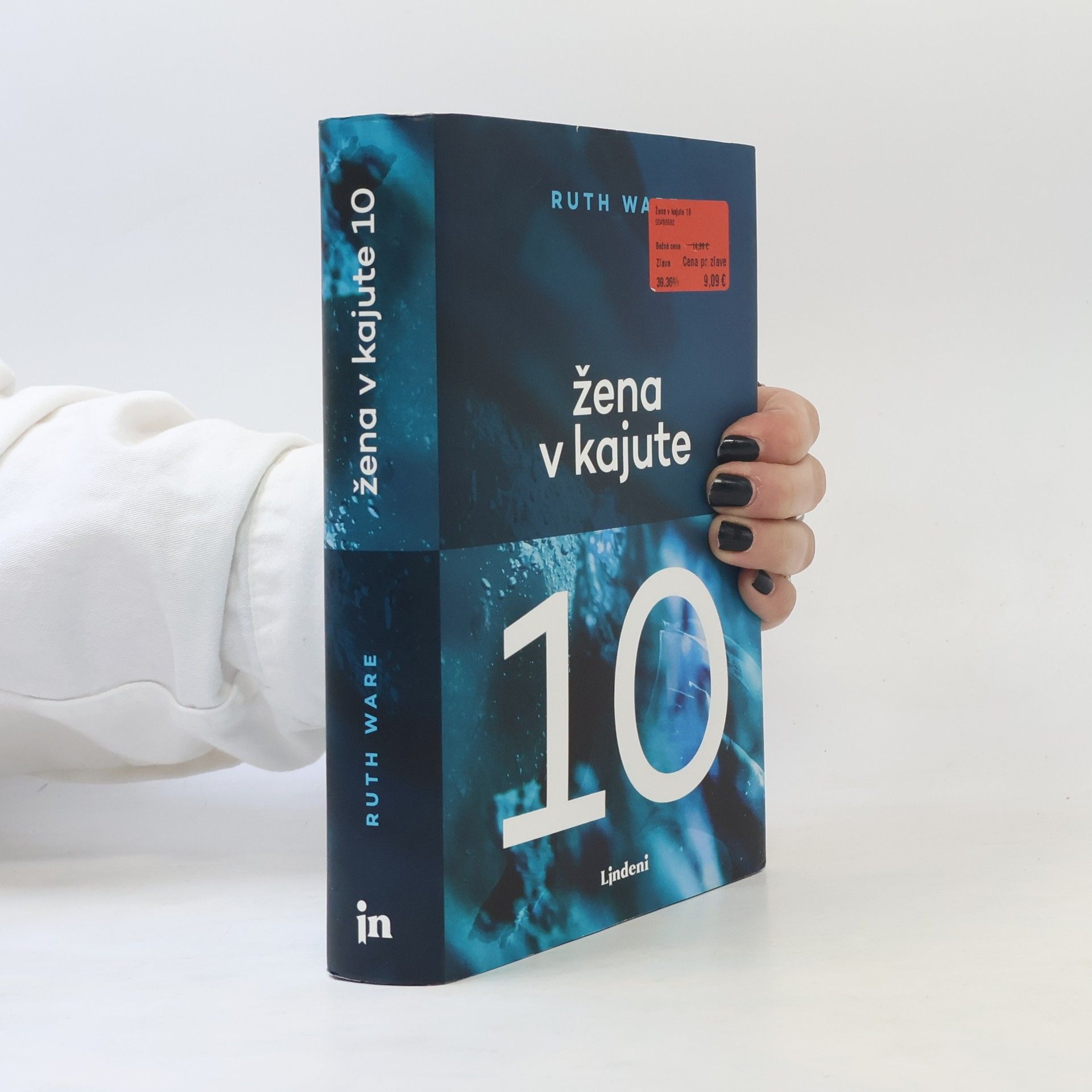 Ruth Ware Žena v kajute 10