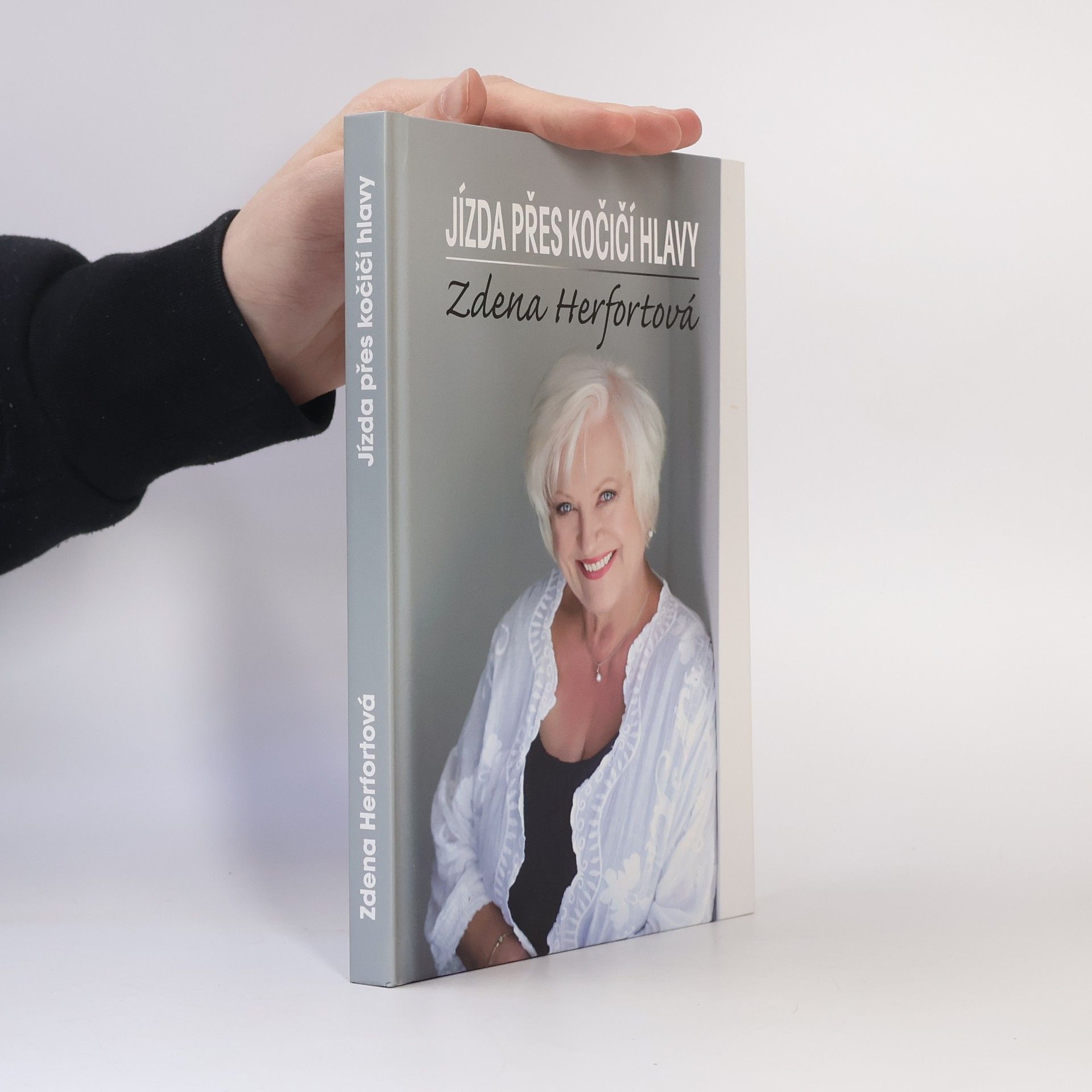 Věra Staňková Jízda přes kočičí hlavy