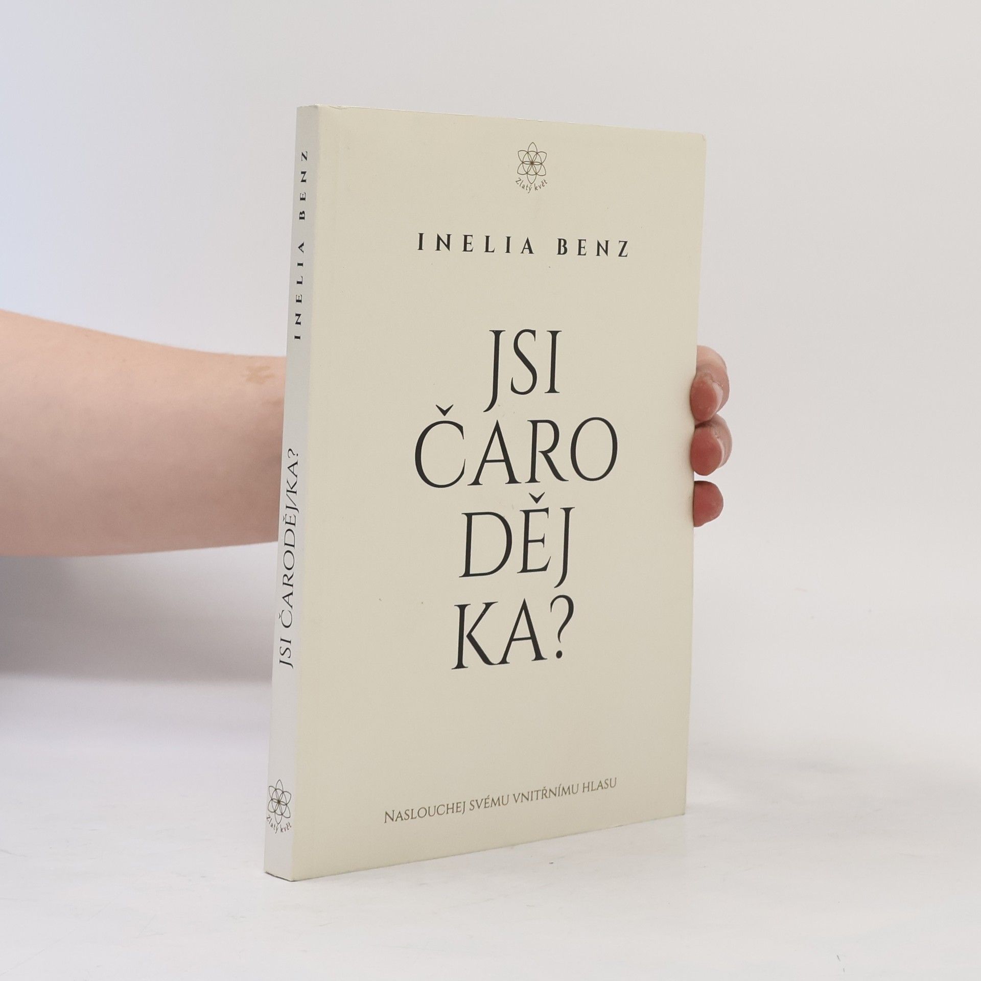 Inelia Benz Jsi Čarodějka?