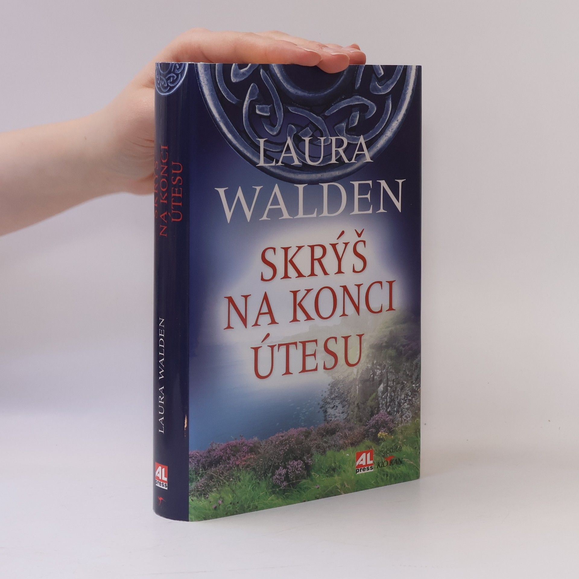Laura Walden Skrýš na konci útesu