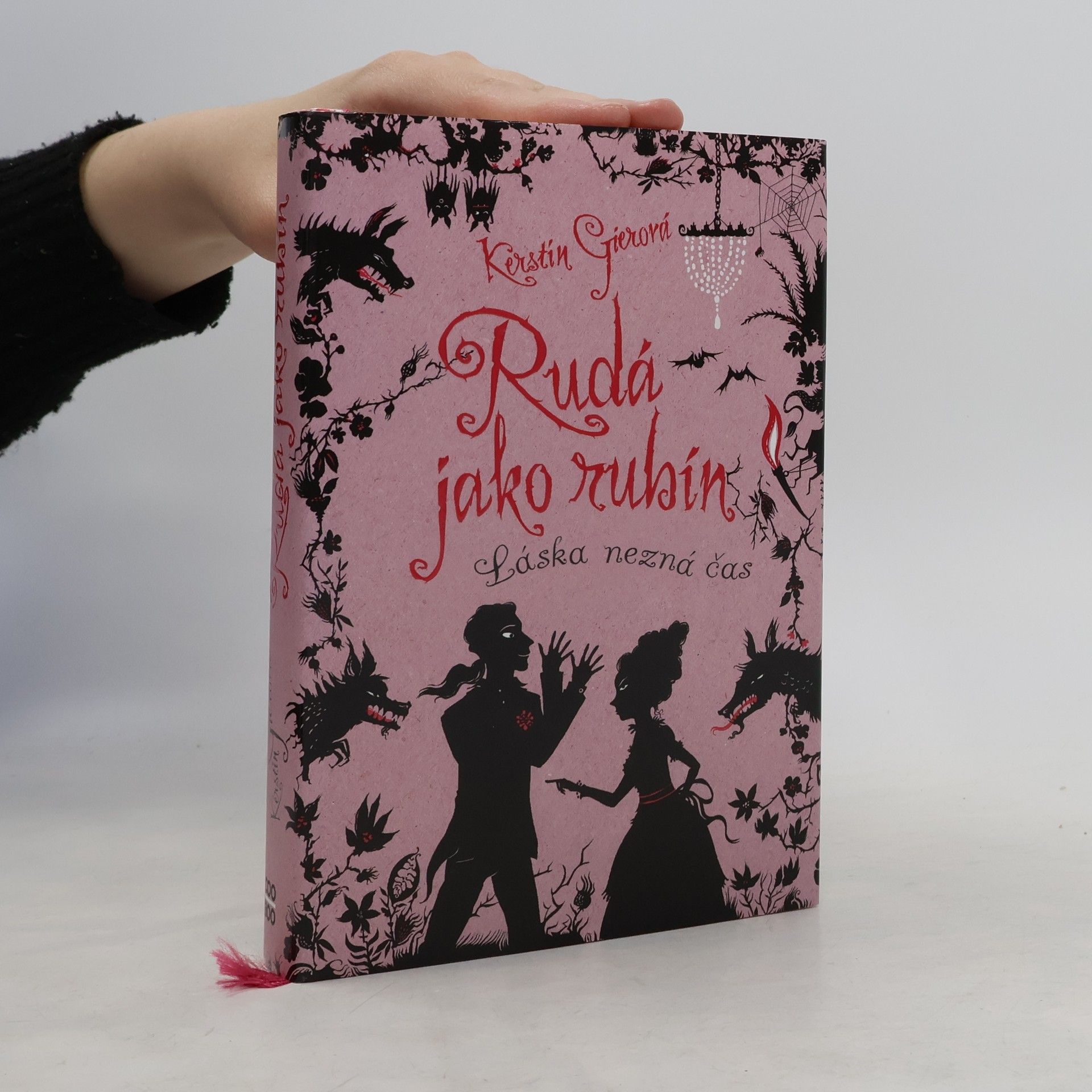 Kerstin Gier Rudá jako rubín