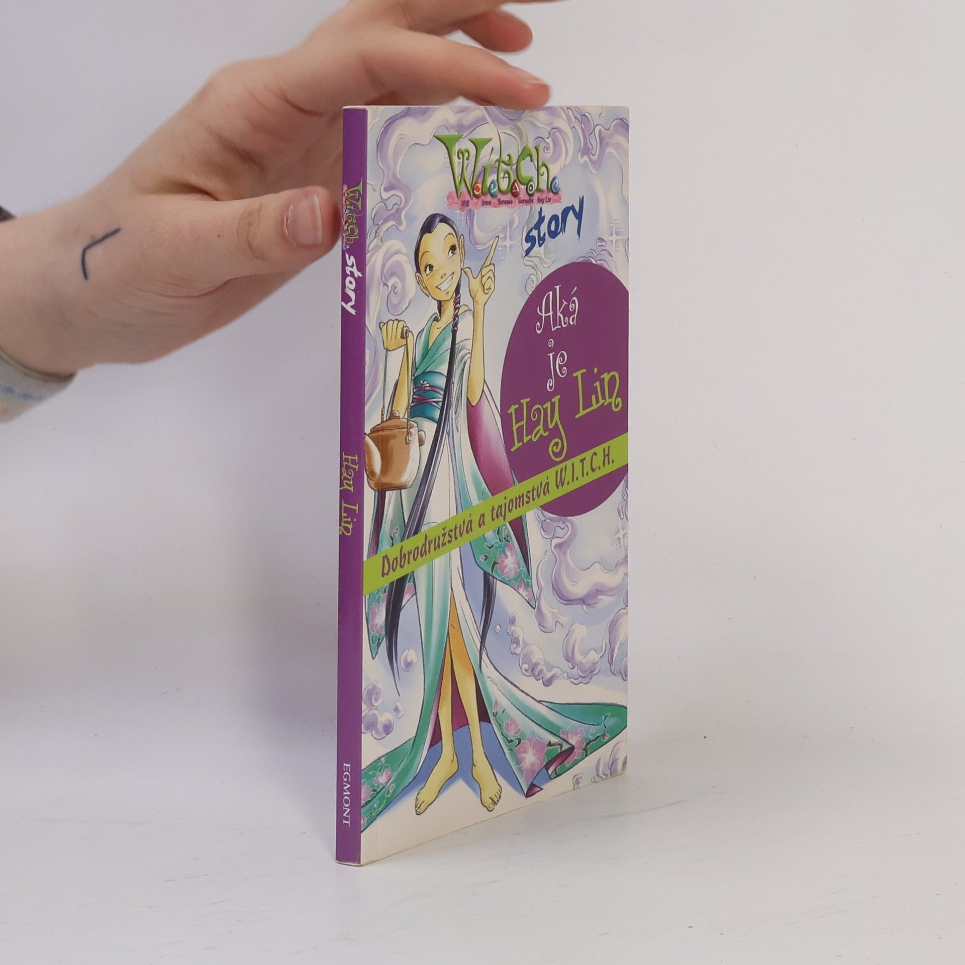 Giulia Conti Aká je Hay Lin