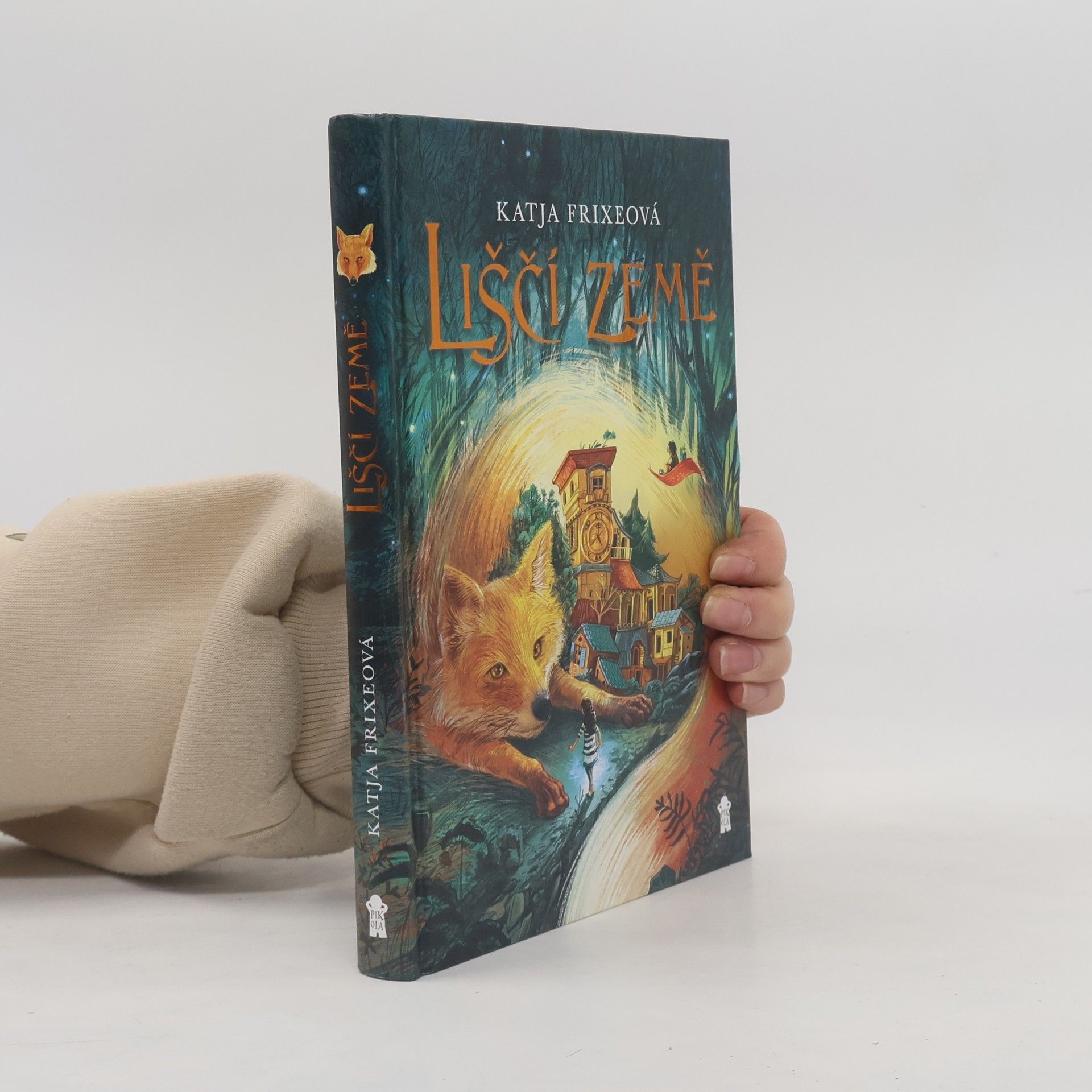 Katja Frixe Liščí země