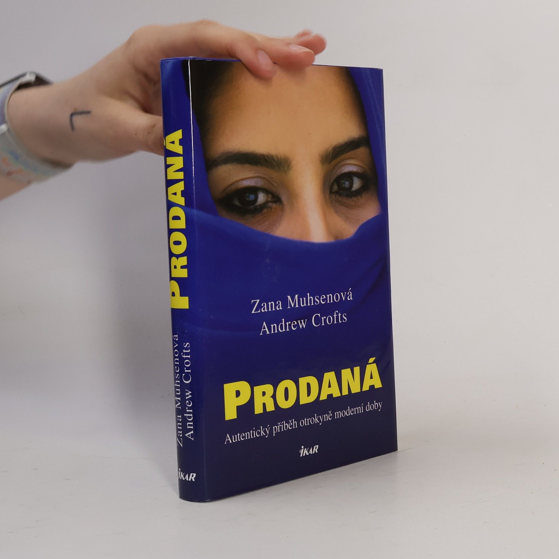 Zana Muhsen Prodaná