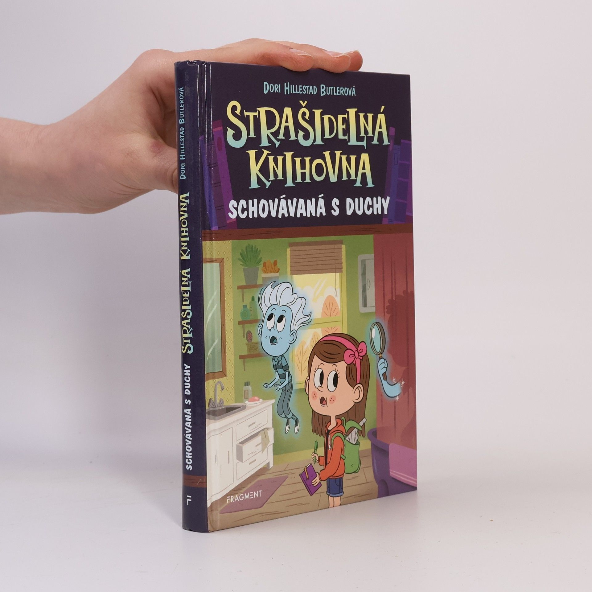 Dori Hillestad Butler Strašidelná knihovna. Schovávaná s duchy