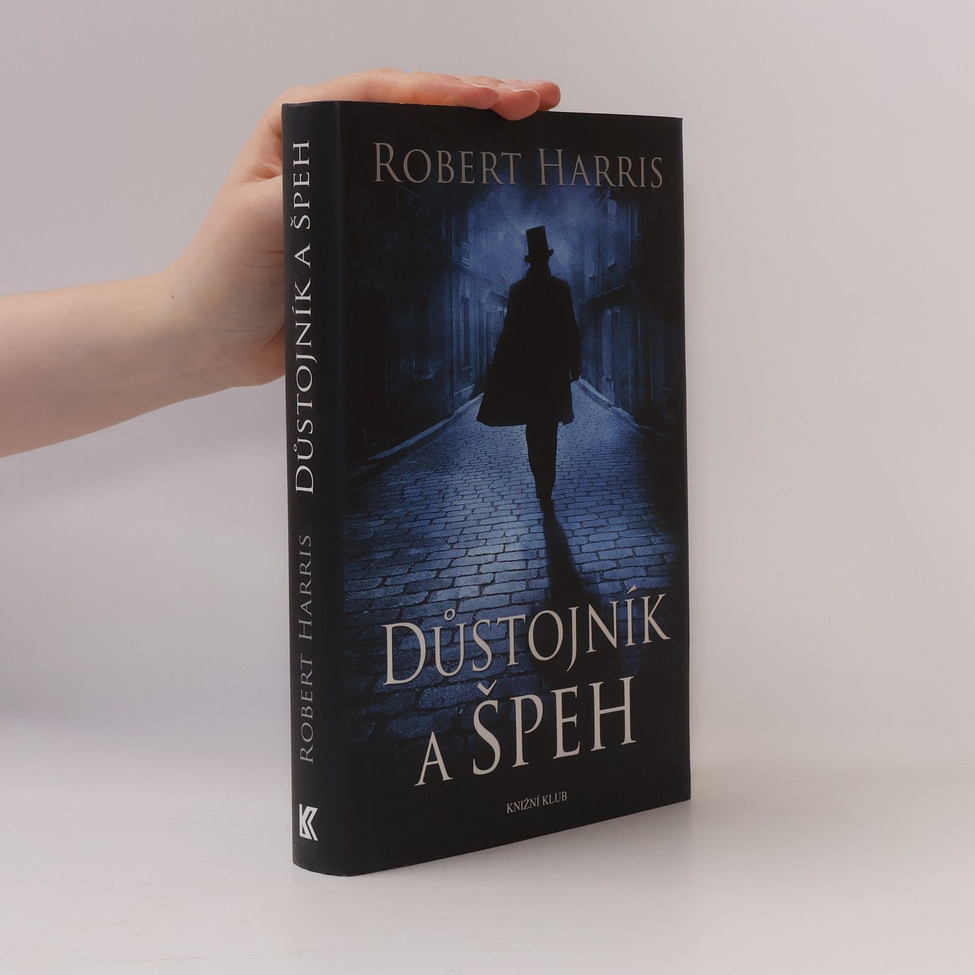 Robert Harris Důstojník a špeh