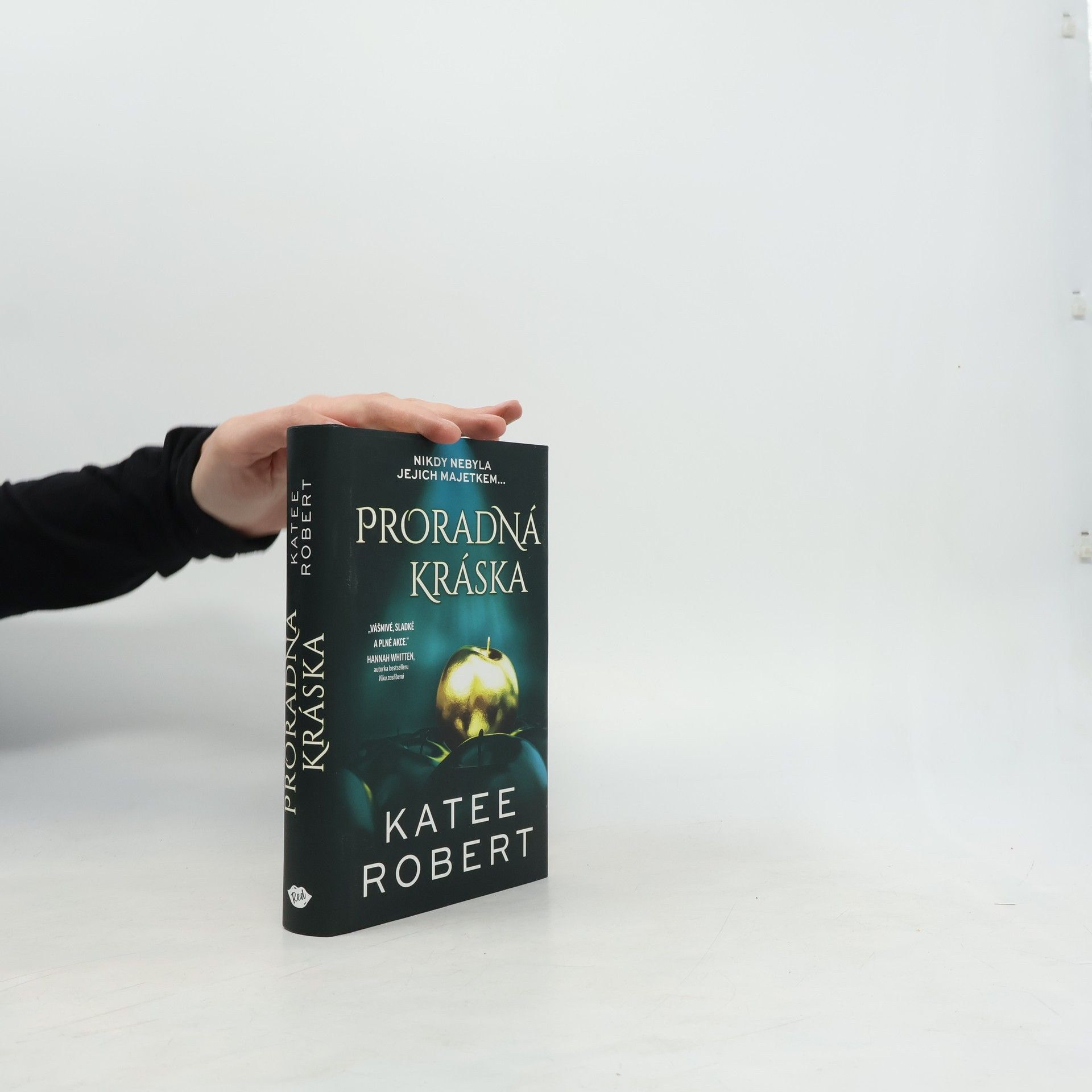 Katee Robert Proradná kráska