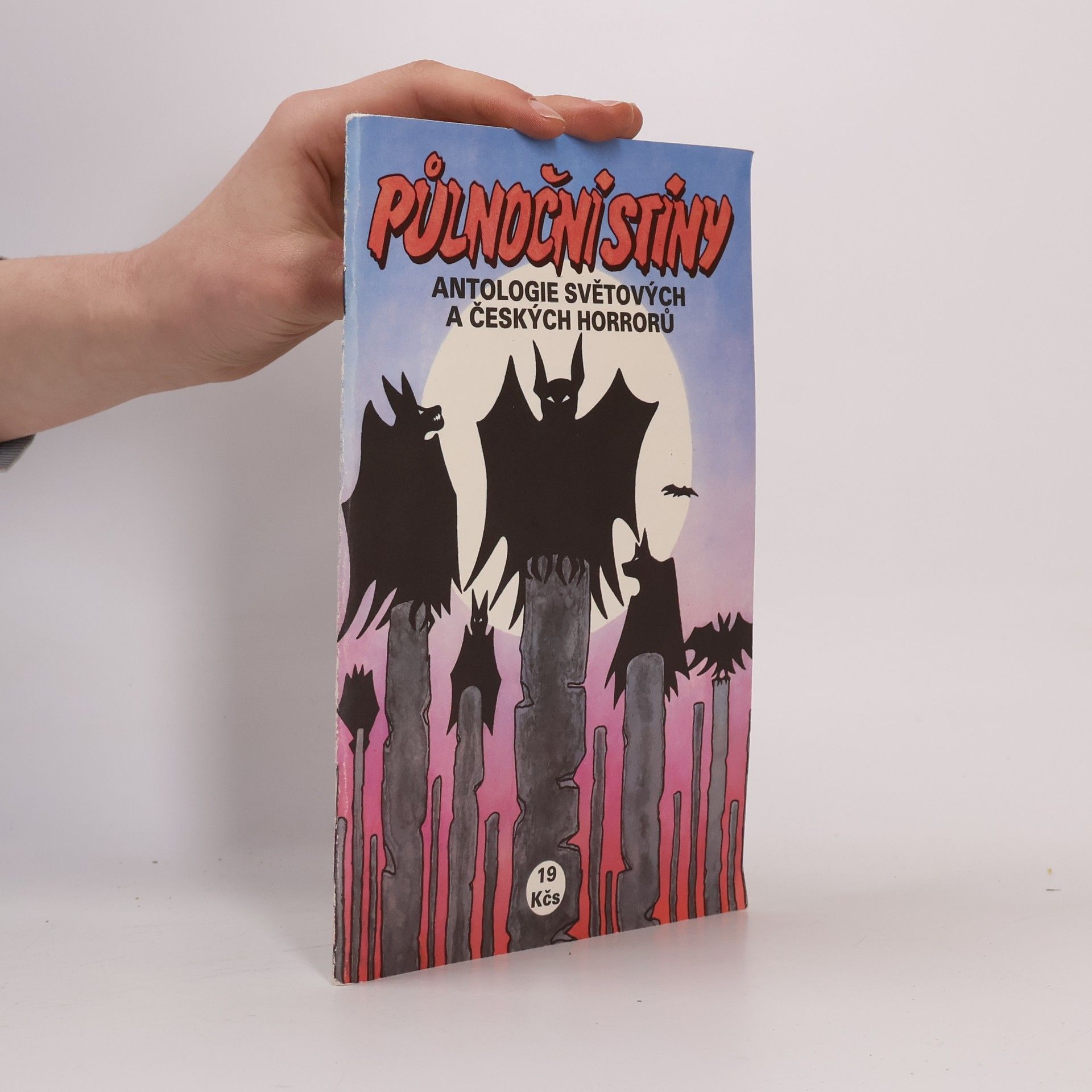 Jiří Staněk Půlnoční stíny. Antologie světových a českých horrorů