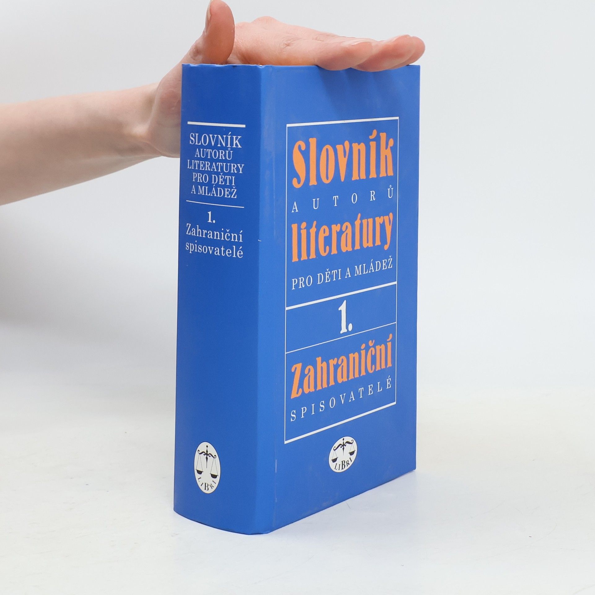 Ivan Dorovský Slovník autorů literatury pro děti a mládež I. Zahraniční spisovatelé