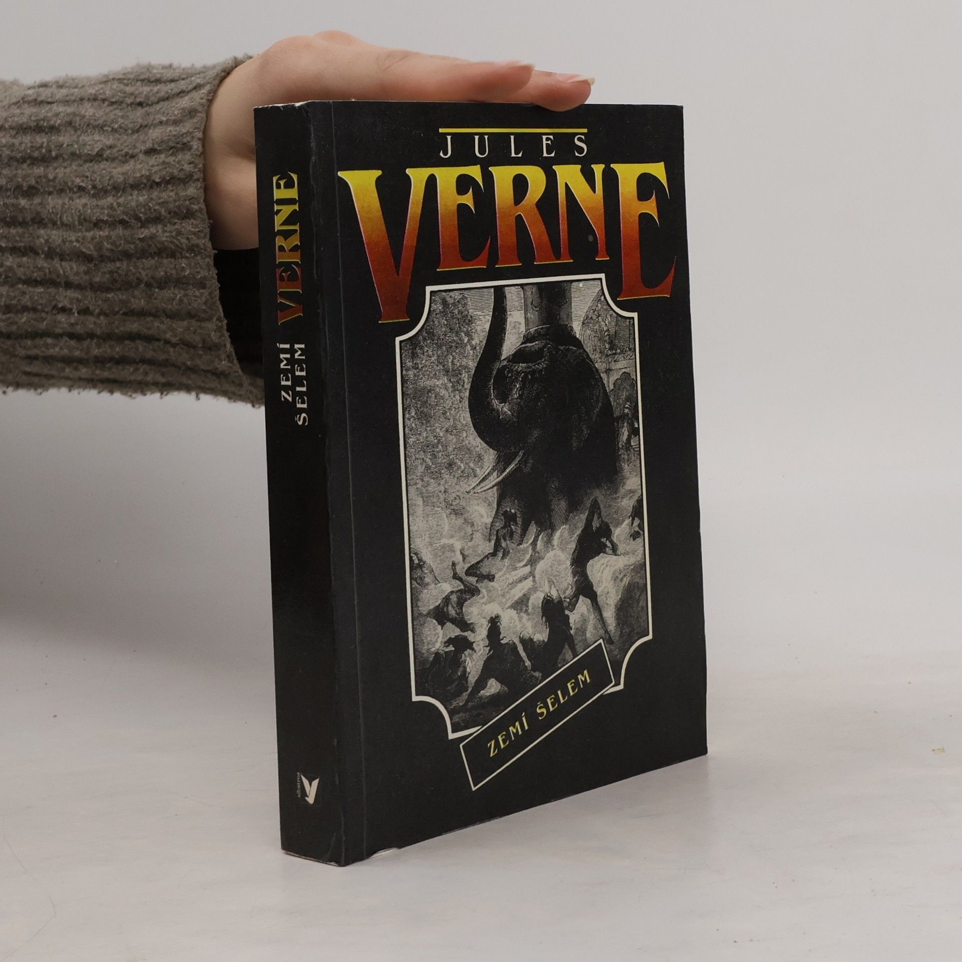 Jules Verne Zemí šelem