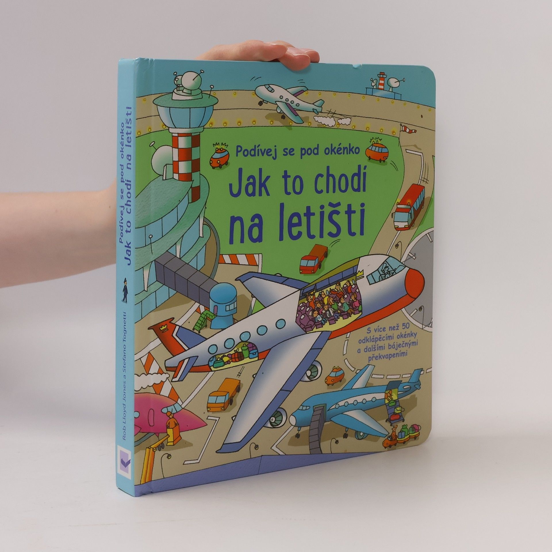 Stefano Tognetti Jak to chodí na letišti: Podívej se pod okénko