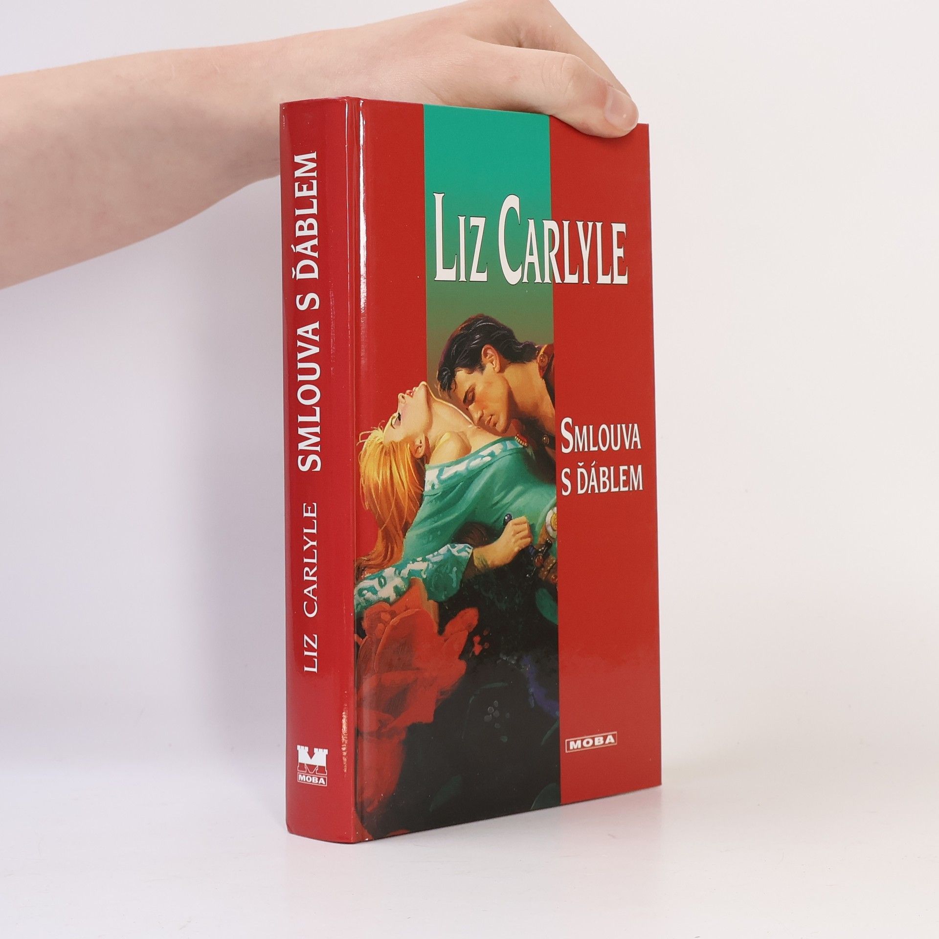 Liz Carlyle Smlouva s ďáblem