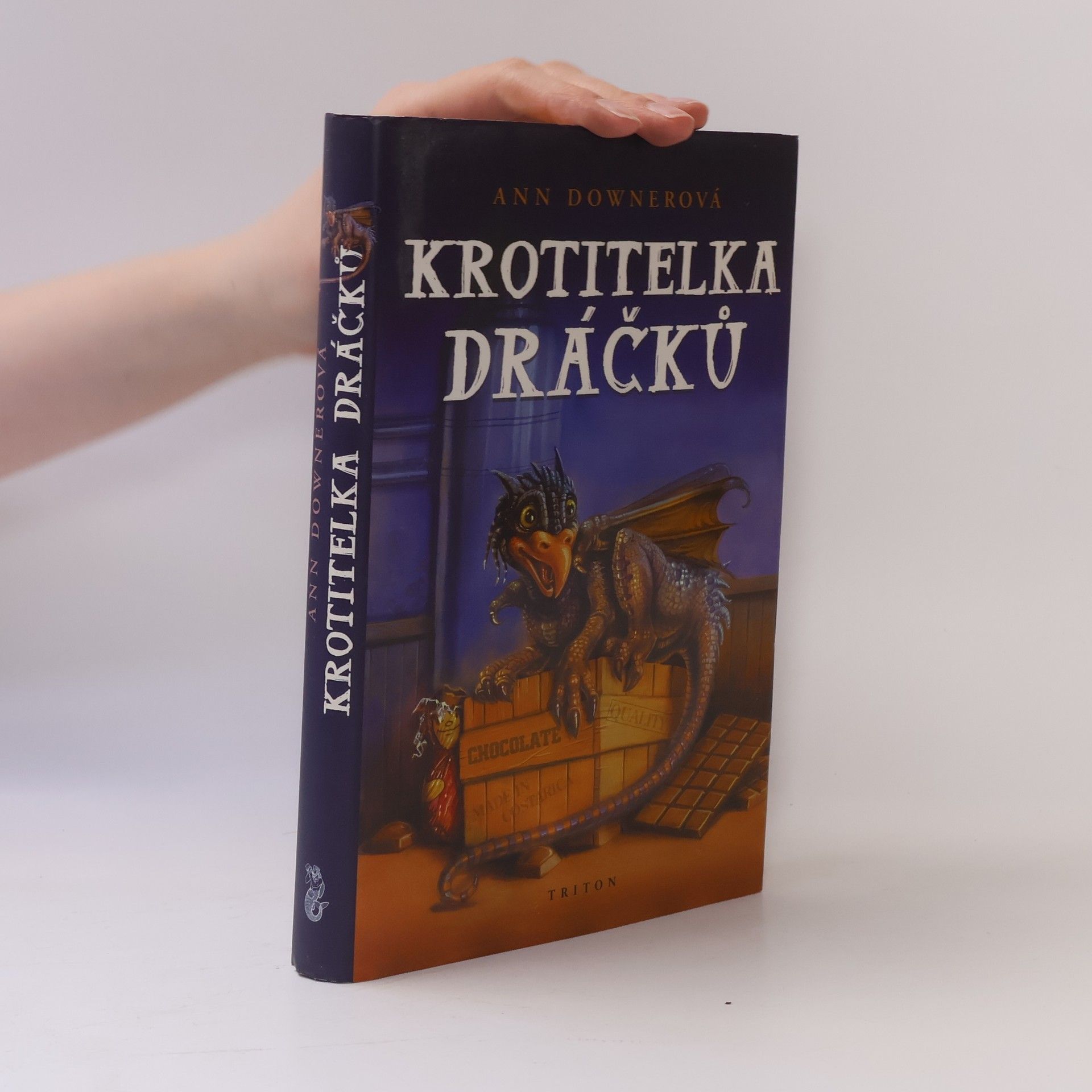 Ann Downer Krotitelka dráčků