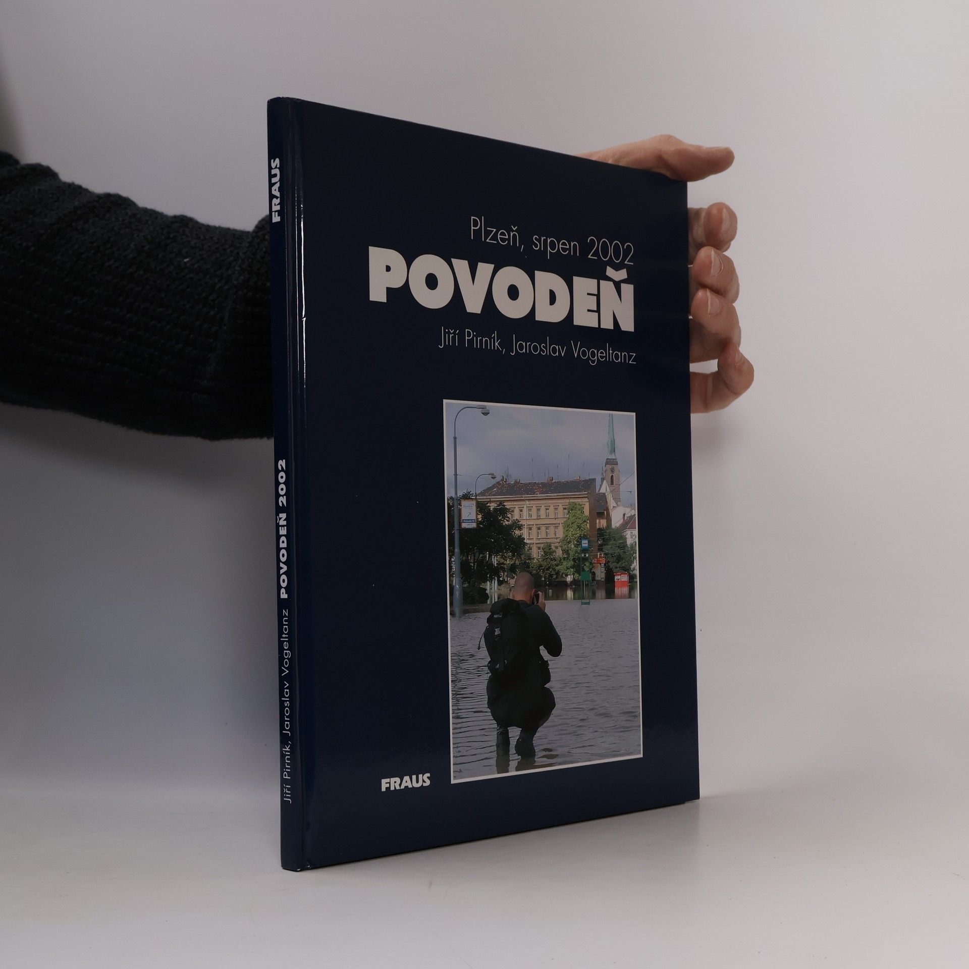 Jiří Pirník Povodeň. Plzeň, srpen 2002