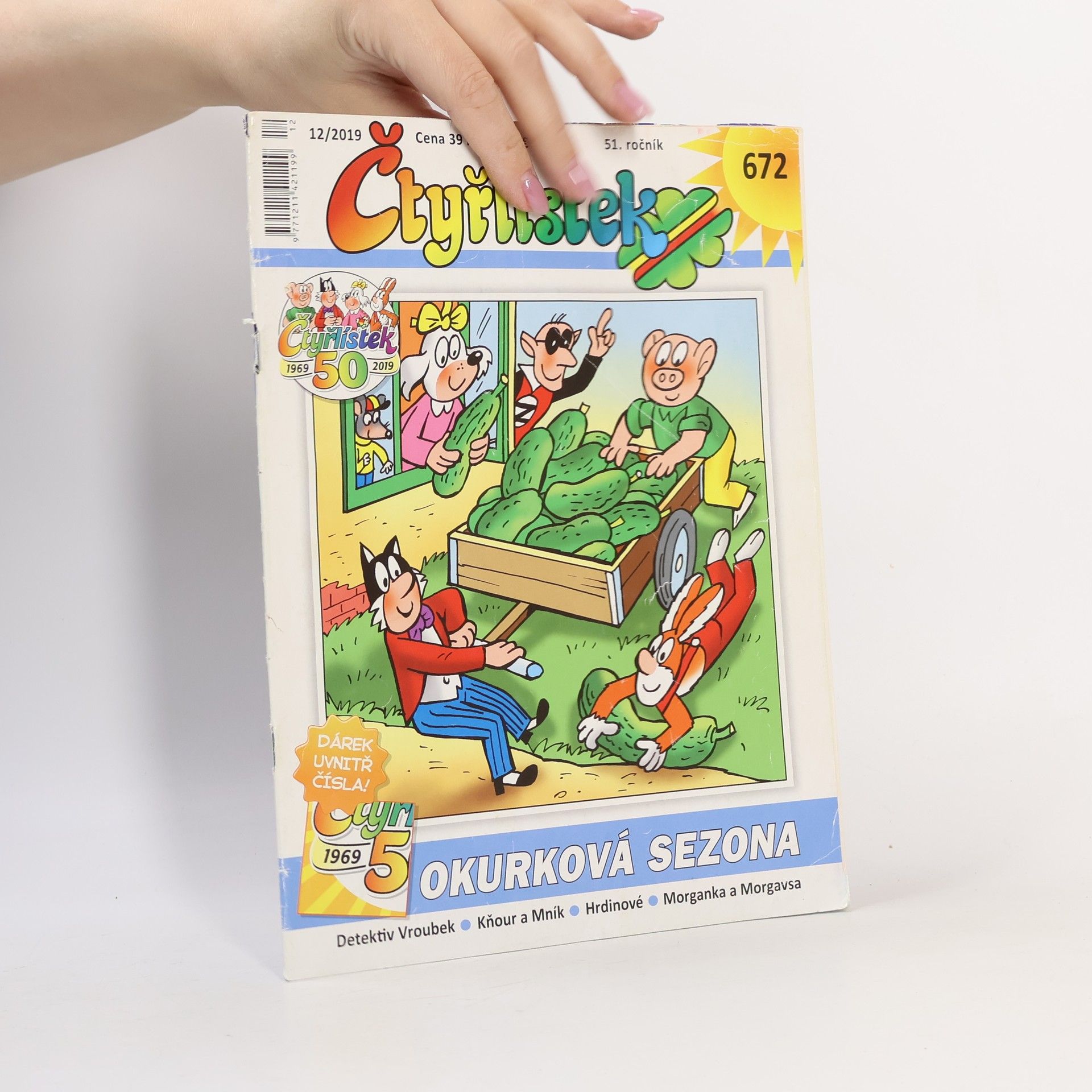 Kolektiv autorů Čtyřlístek 672. Okurková sezóna 12/2019