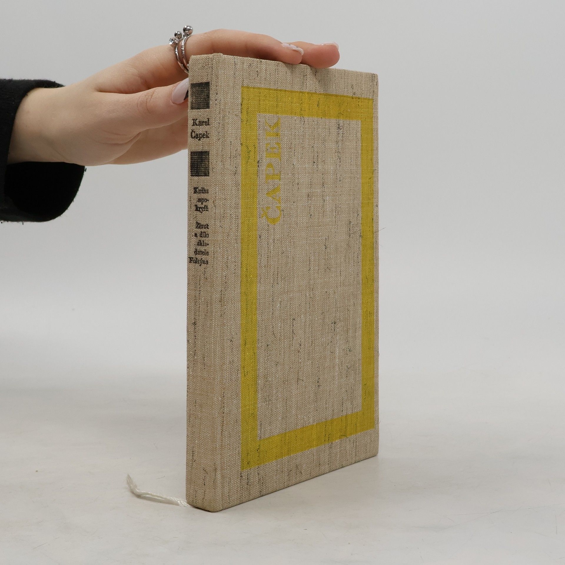 Karel Čapek Kniha apokryfů. Život a dílo skladatele Foltýna