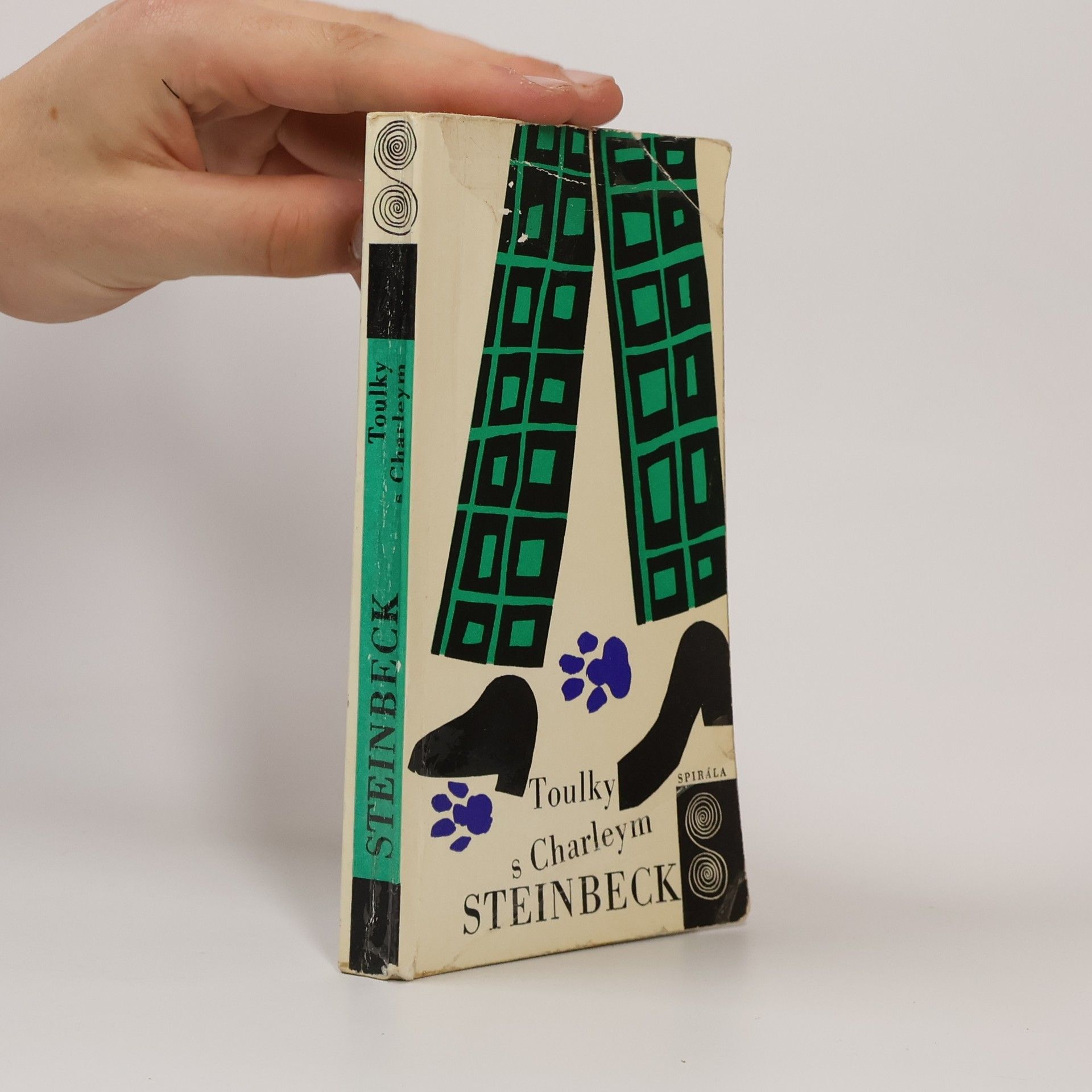 John Steinbeck Toulky s Charleym za poznáním Ameriky