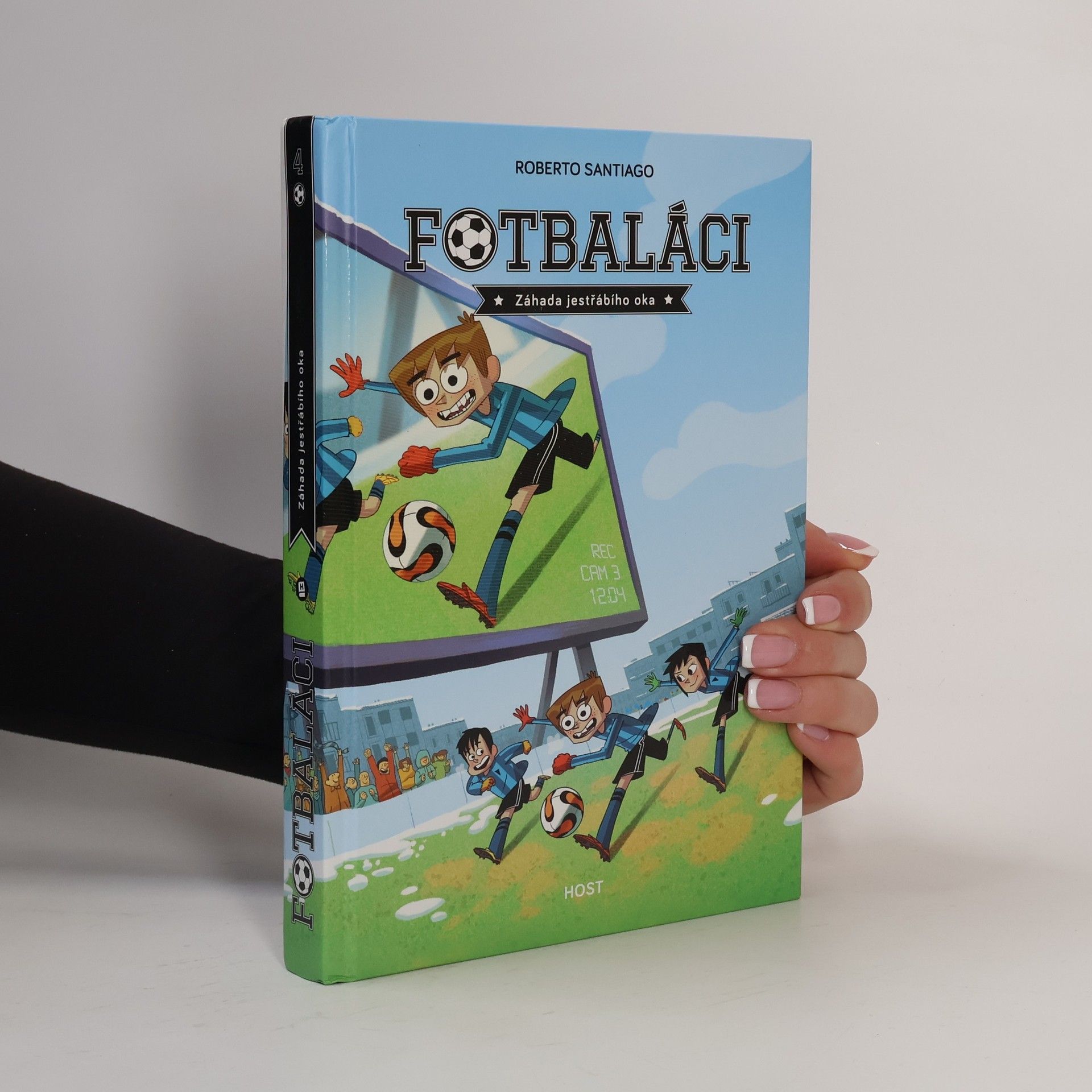 Fotbaláci 4. Záhada jestřábího oka