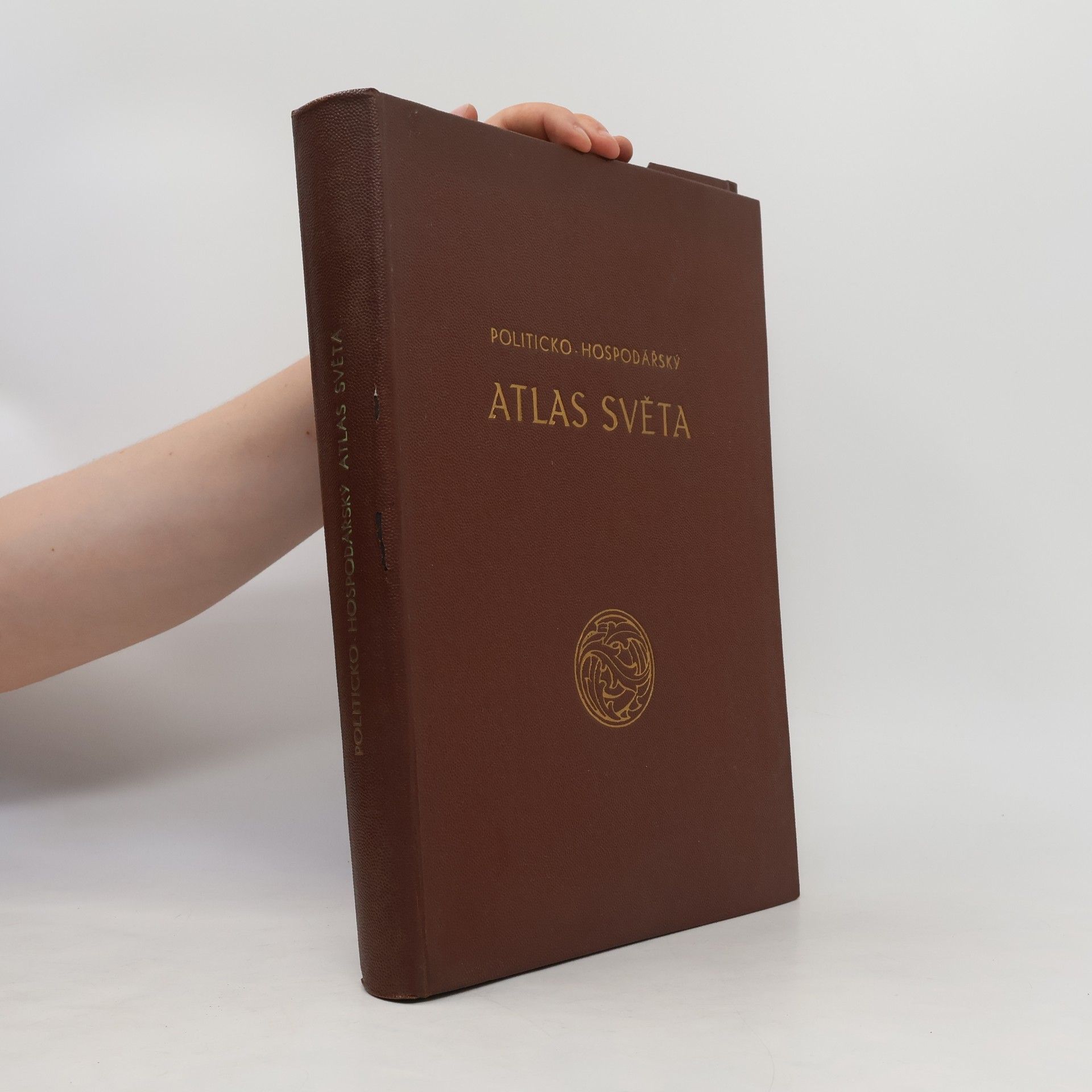 Various authors Politicko-hospodářský atlas světa