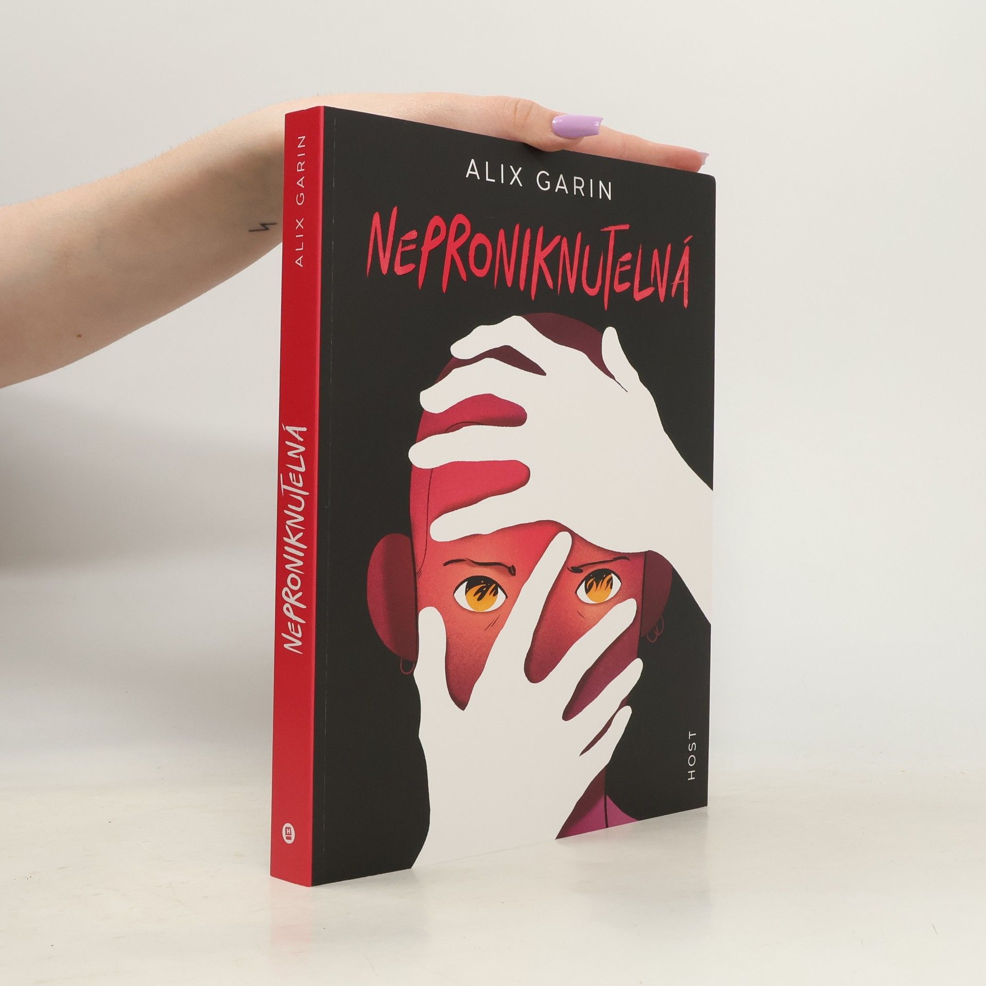 Alix Garin Neproniknutelná