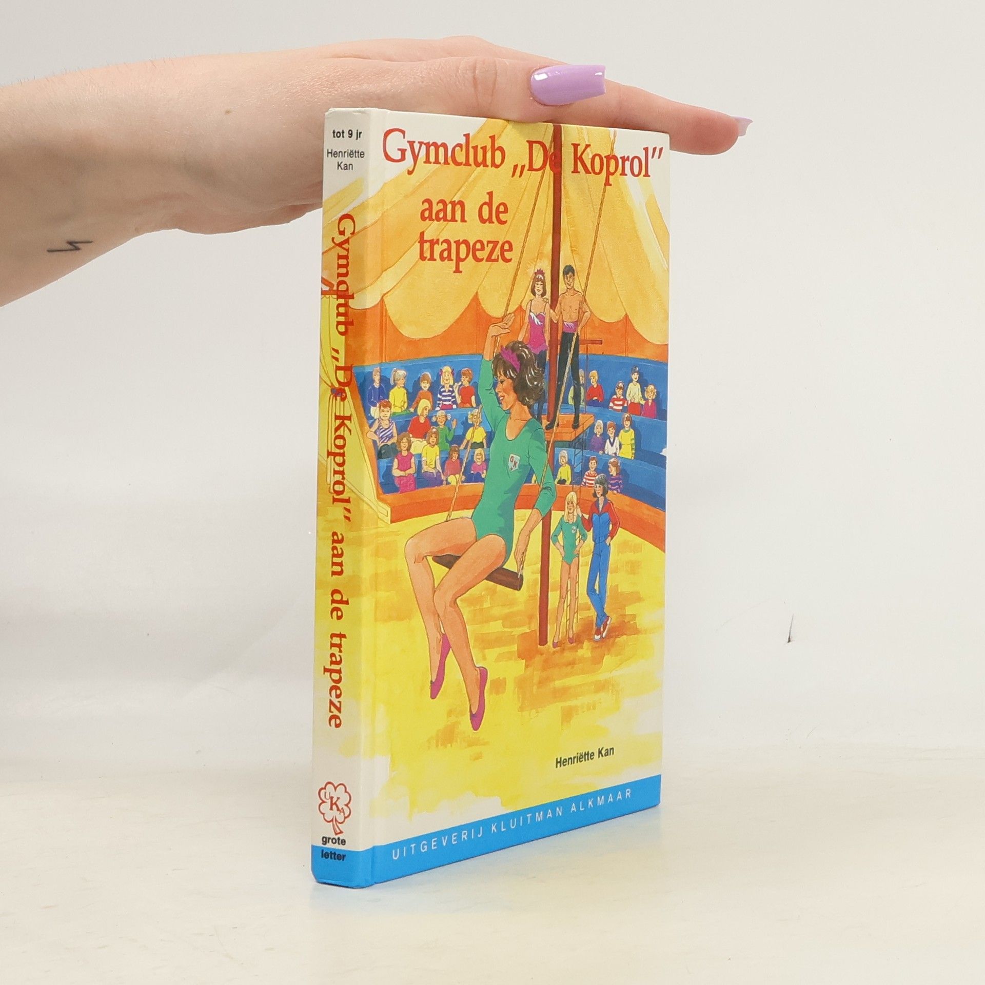 Henriëtte Kan Gymclub "De Koprol" aan de trapeze
