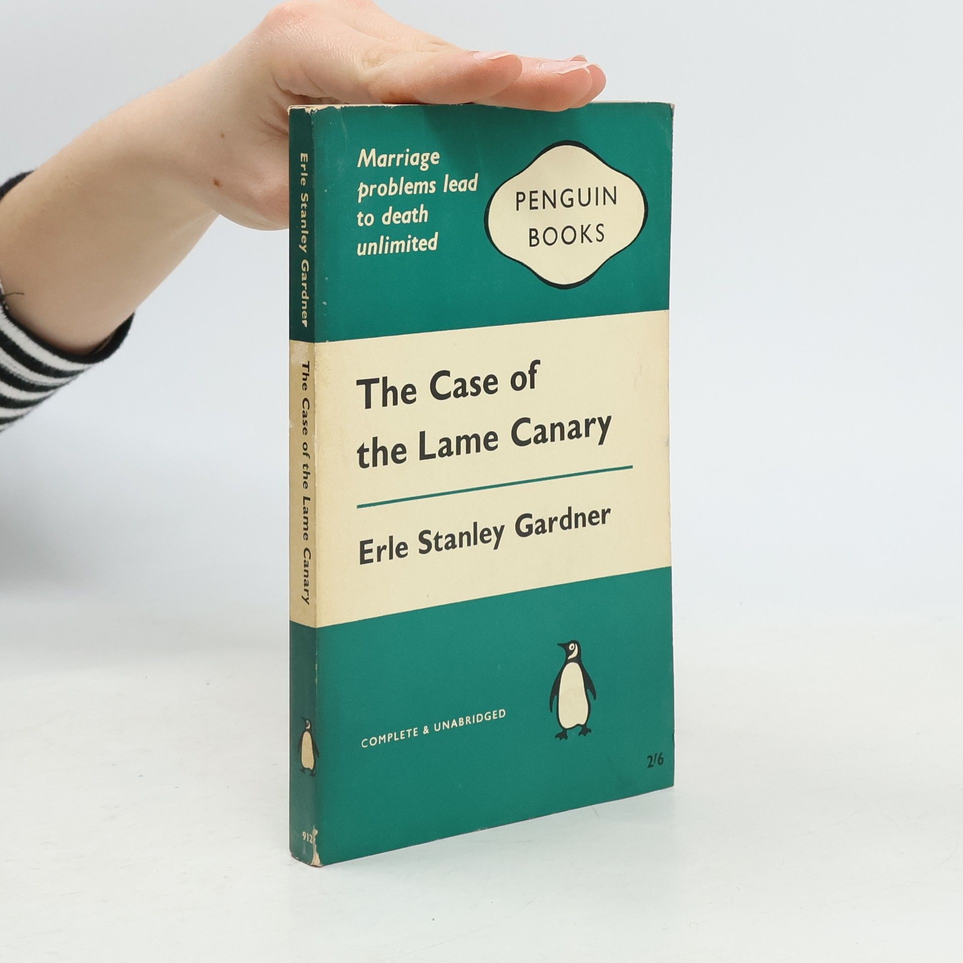 Erle Stanley Gardner The Case Of The Lame Canary