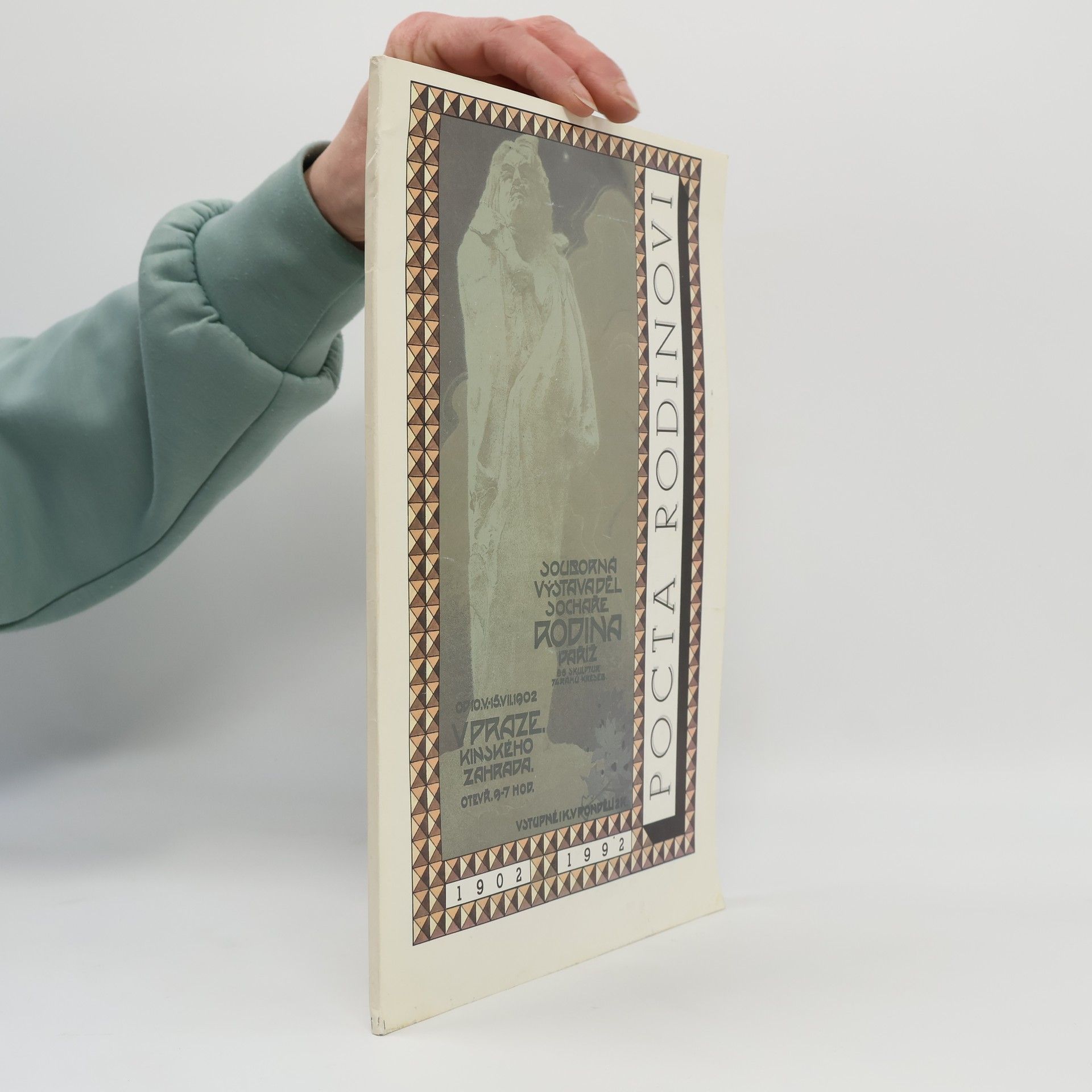 Various authors Pocta Rodinovi 1902 - 1992