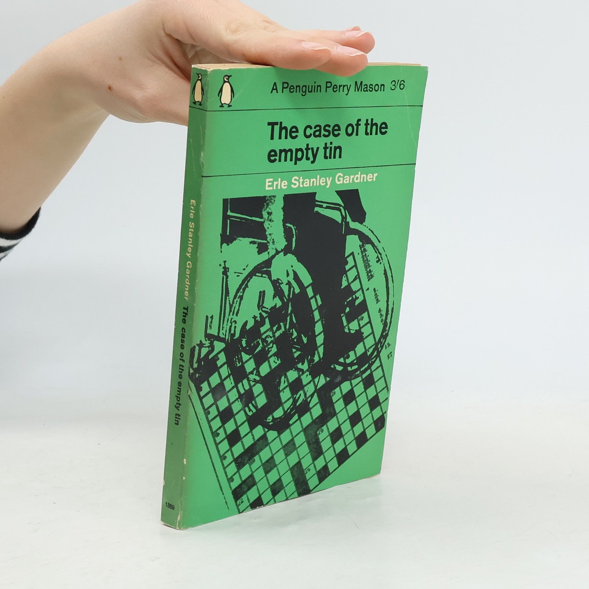 Erle Stanley Gardner The Case of the Empty Tin