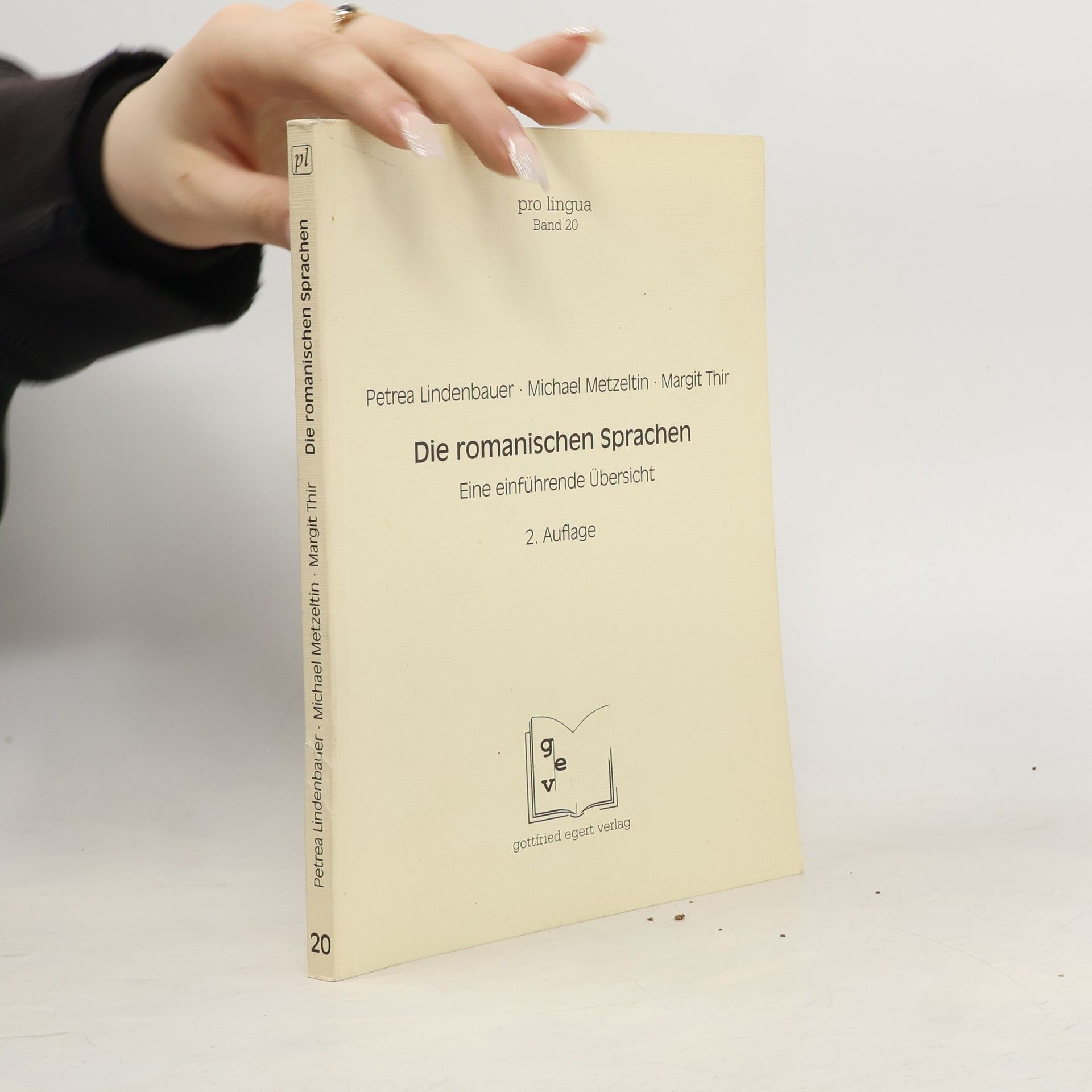 Petrea Lindenbauer Die romanischen Sprachen