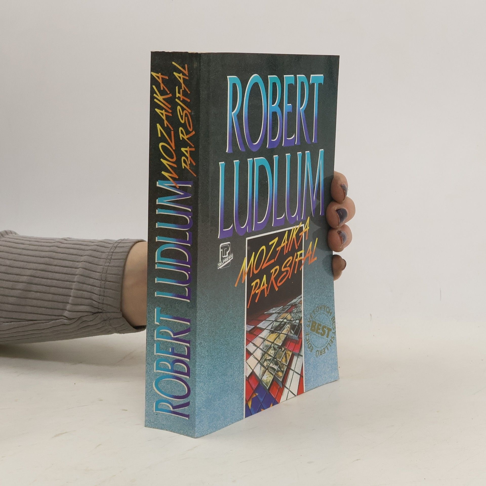 Robert Ludlum Mozaika Parsifal