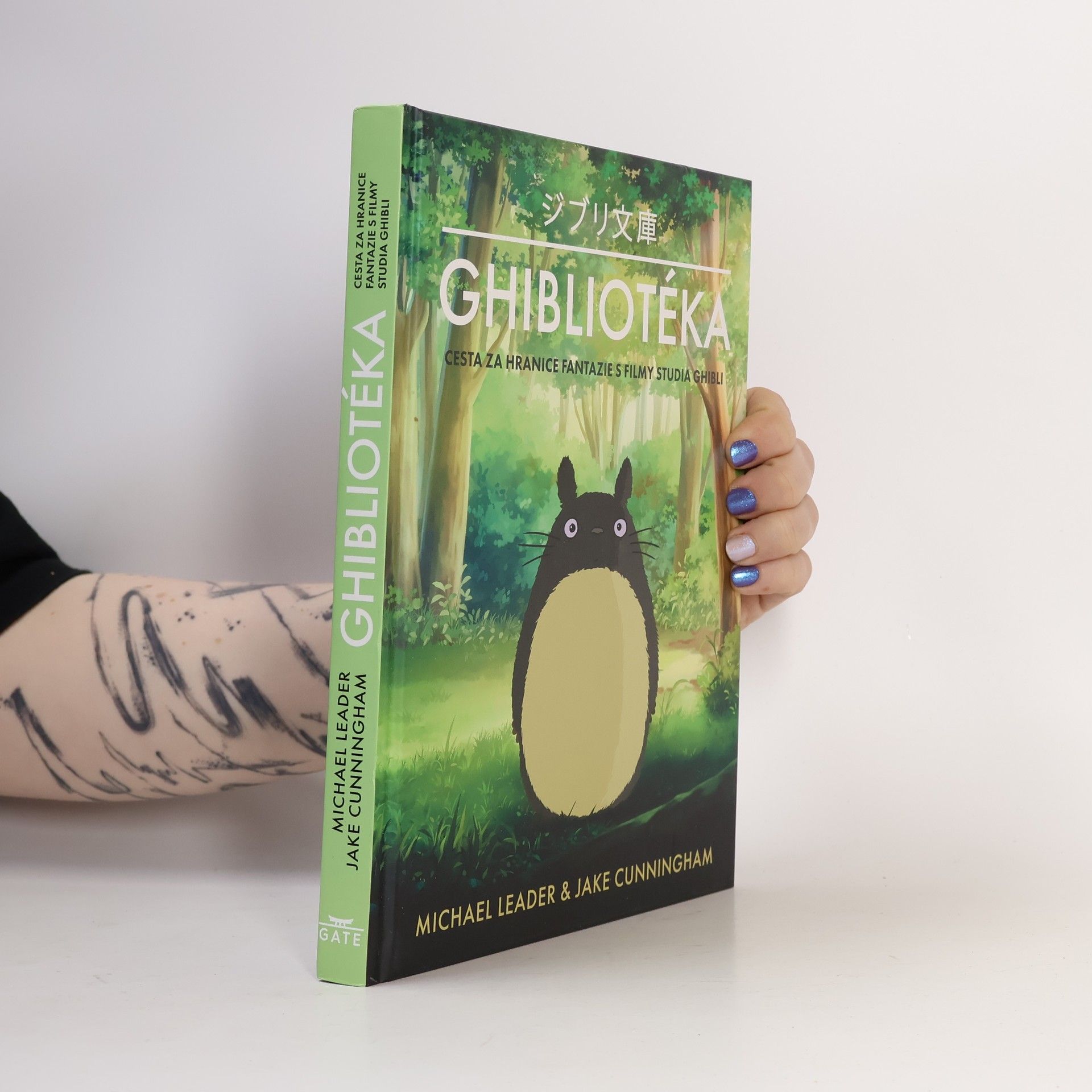 Michael Leader Ghibliotéka : neoficiální průvodce filmy studia Ghibi