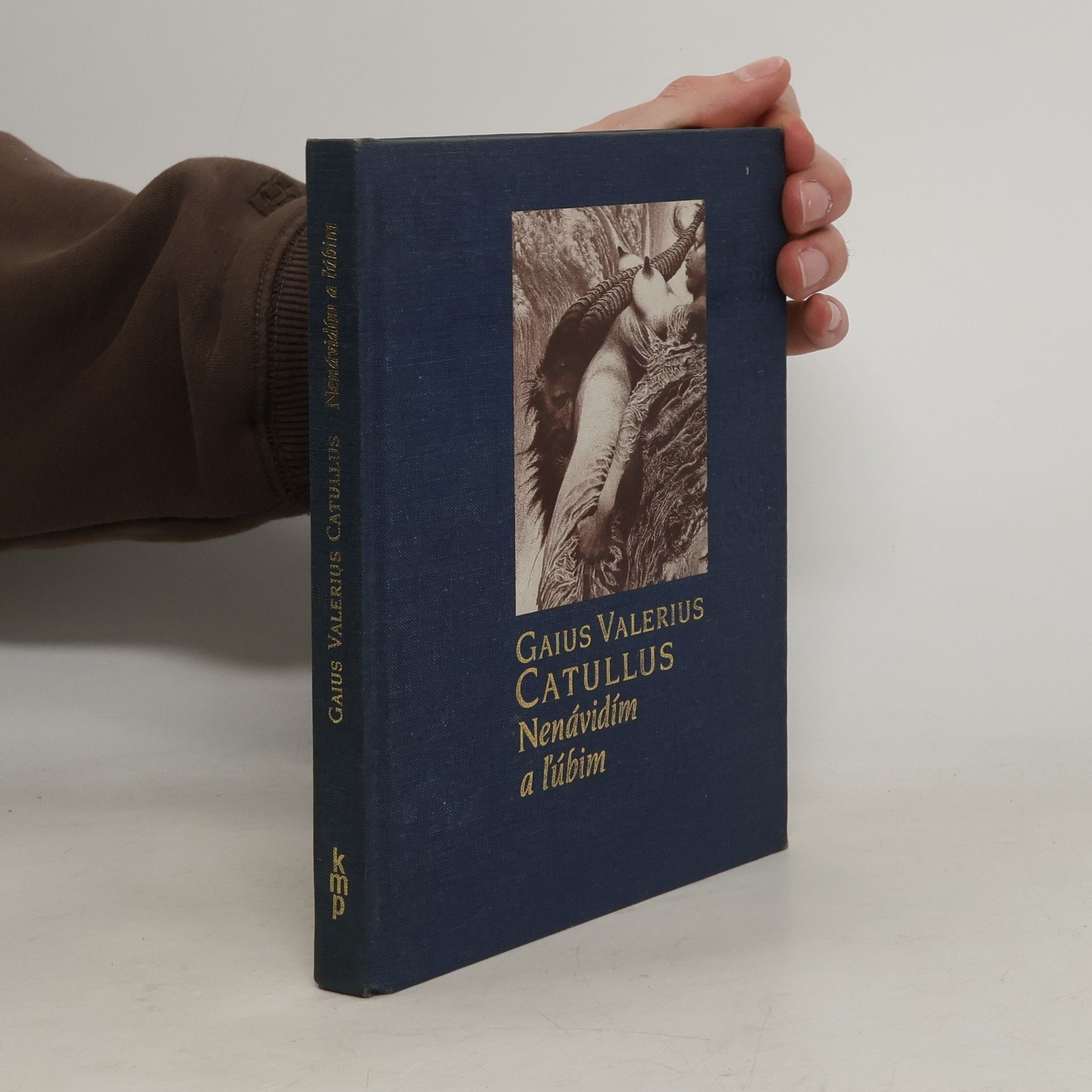 Albius Tibullus Nenávidím a ľúbim
