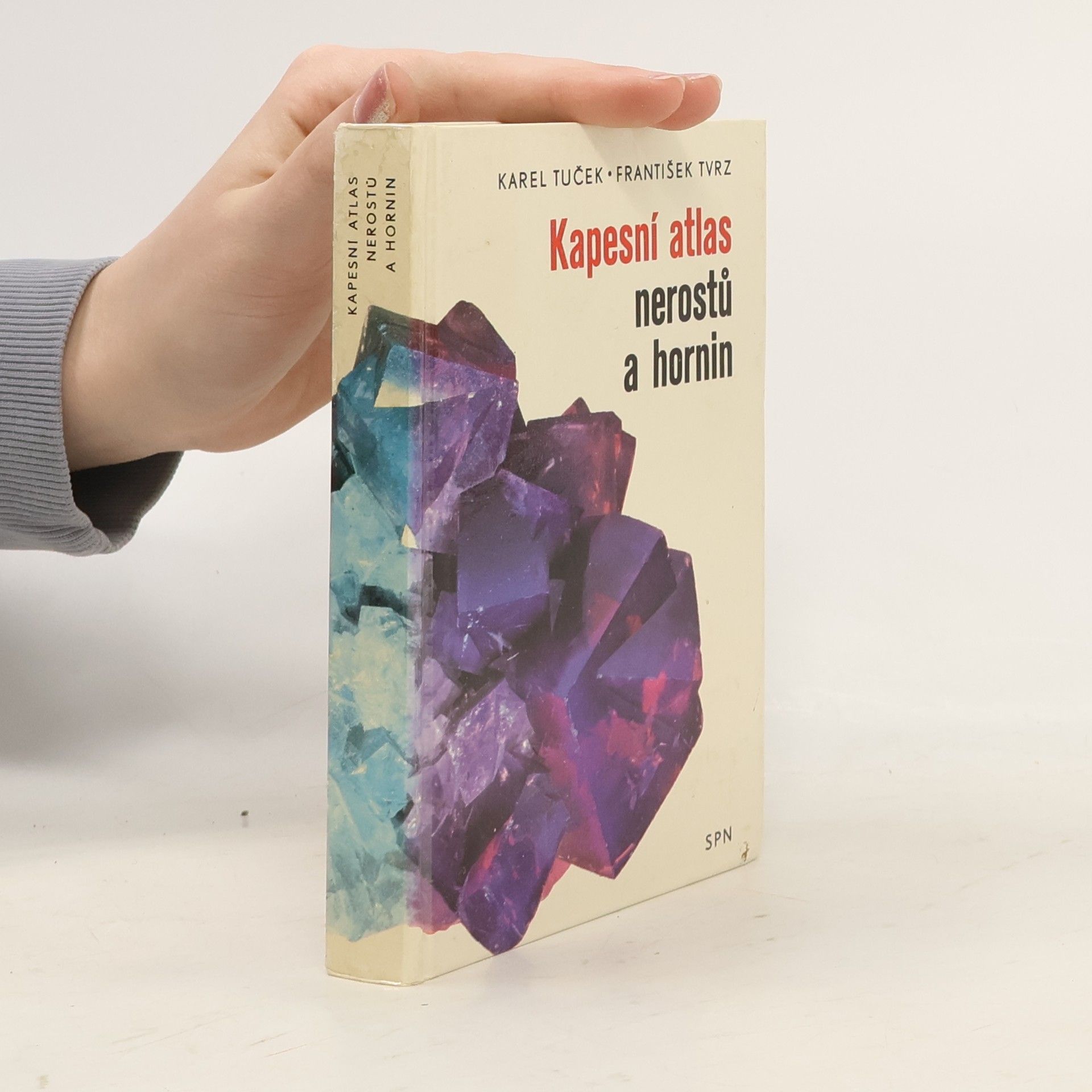 František Tvrz Kapesní atlas nerostů a hornin