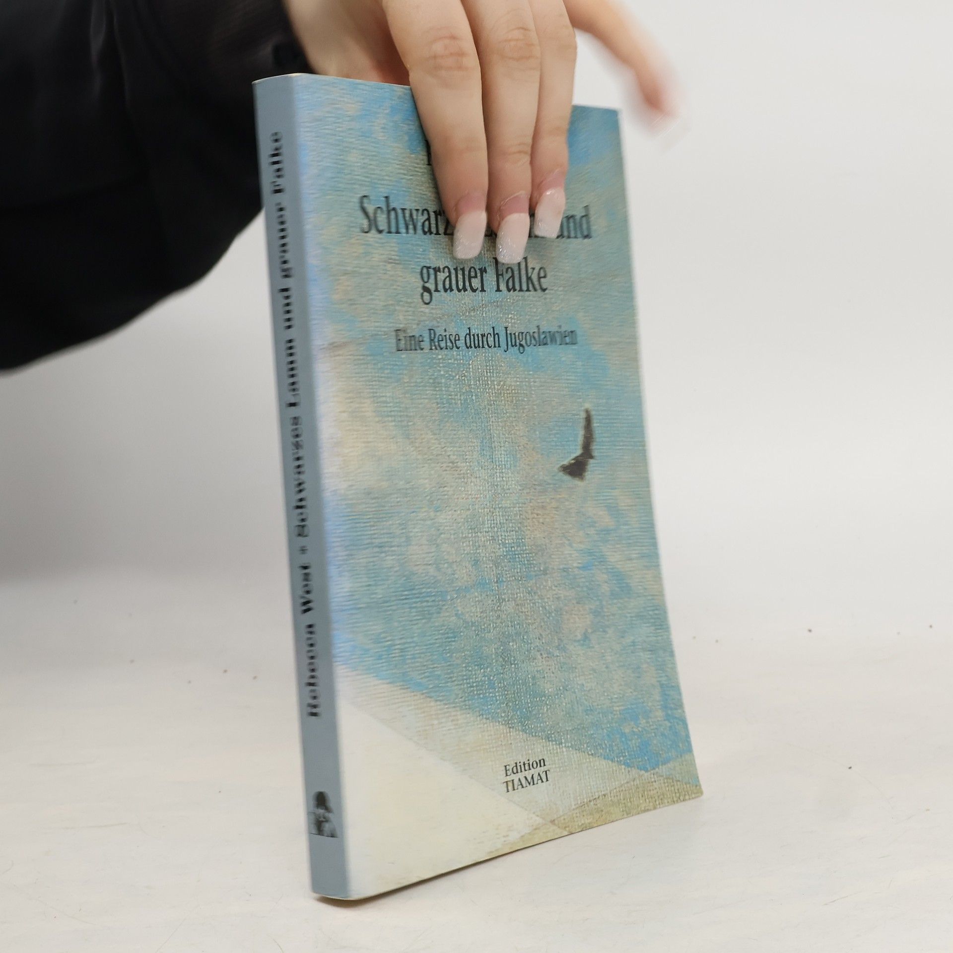 Rebecca West Schwarzes Lamm und grauer Falke