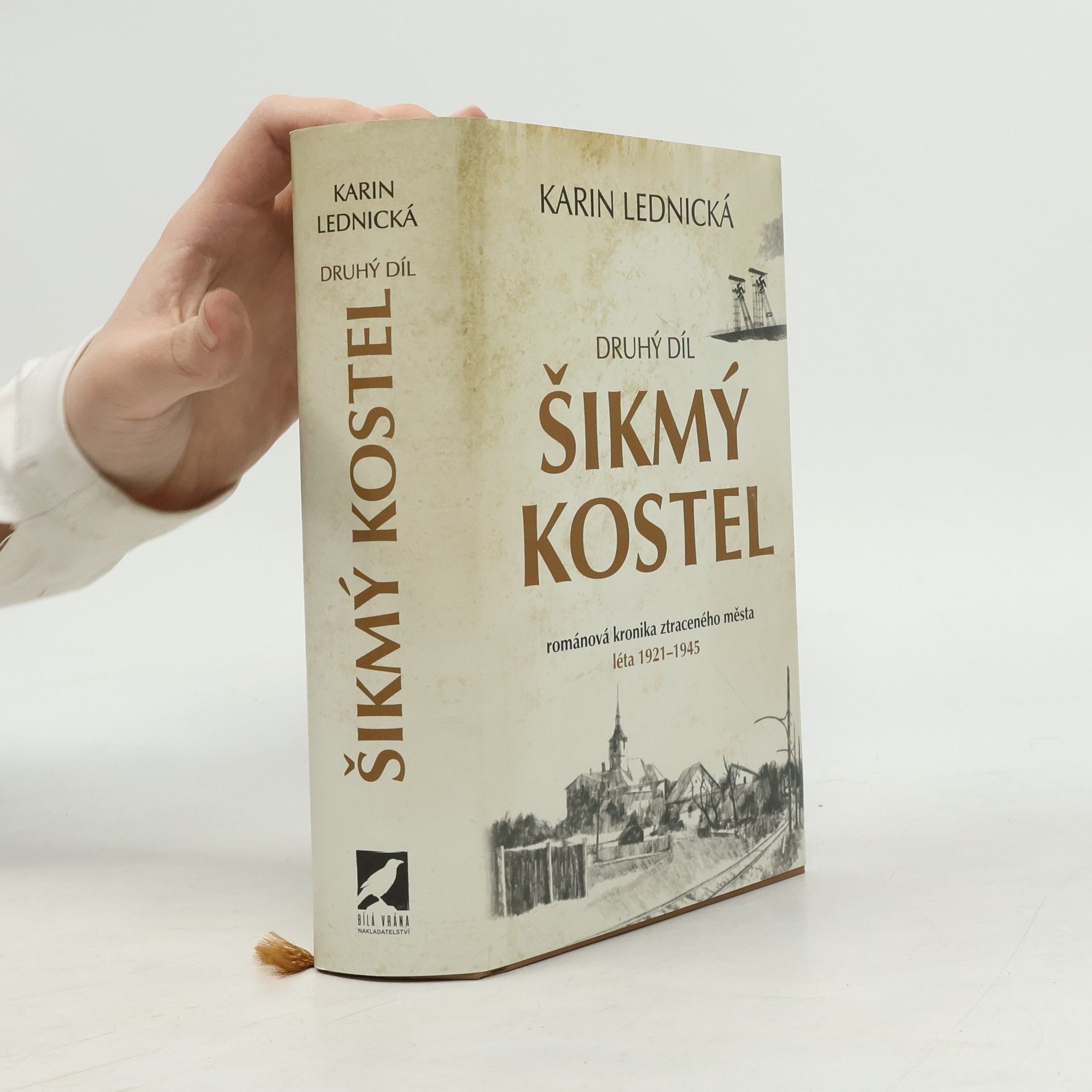 Karin Lednická Šikmý kostel 2