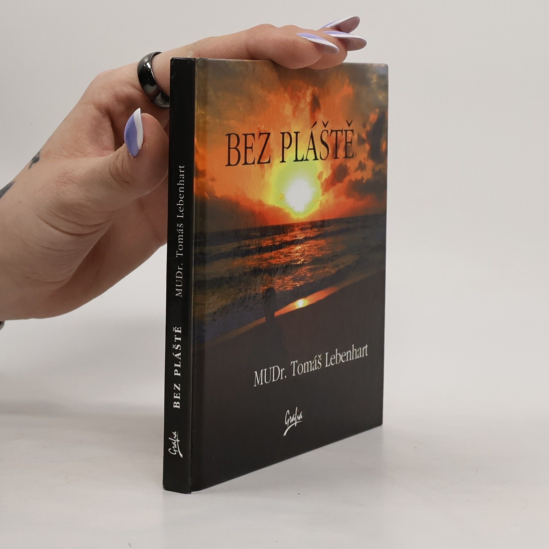Tomáš Lebenhart Bez pláště