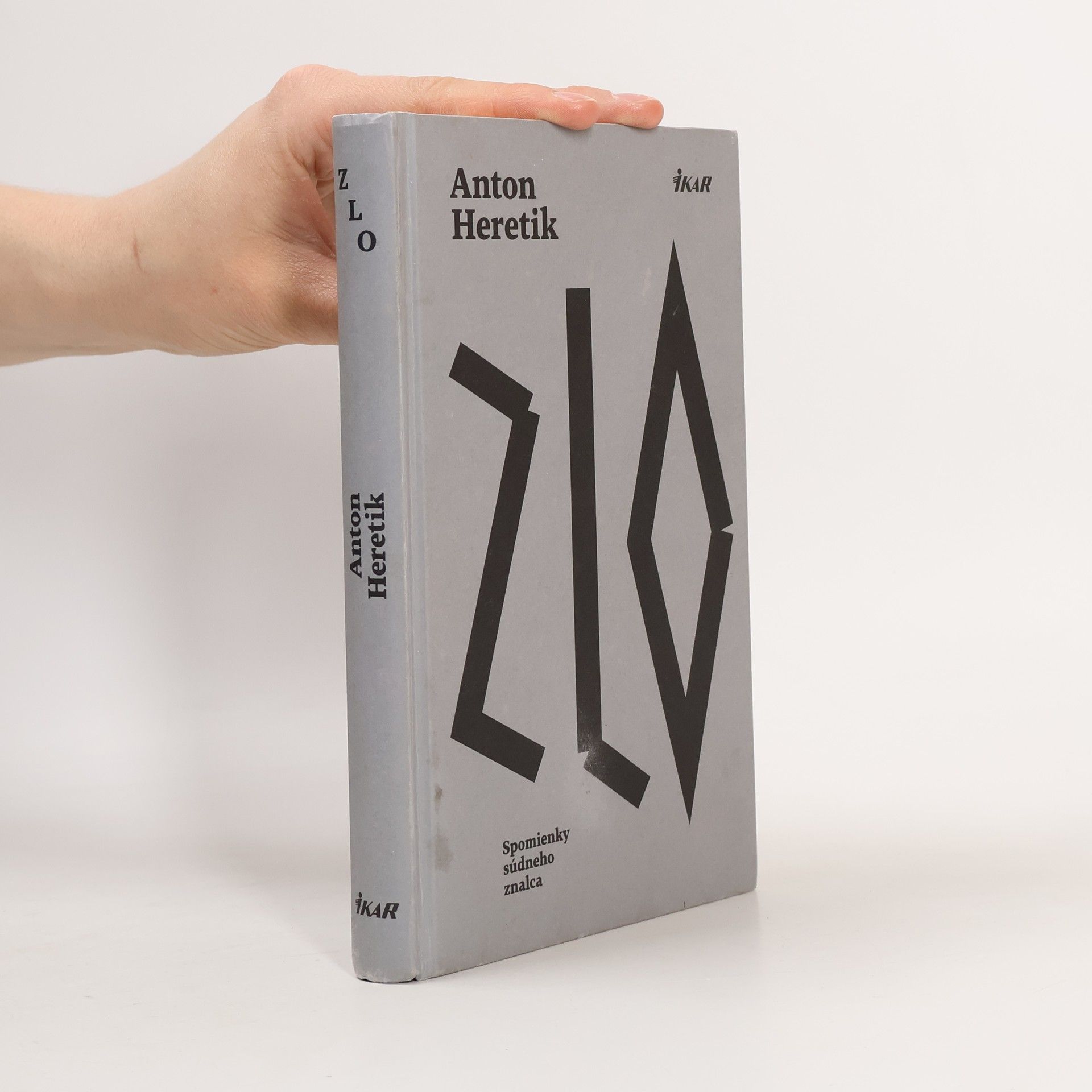 Zlo. Spomienky súdneho znalca