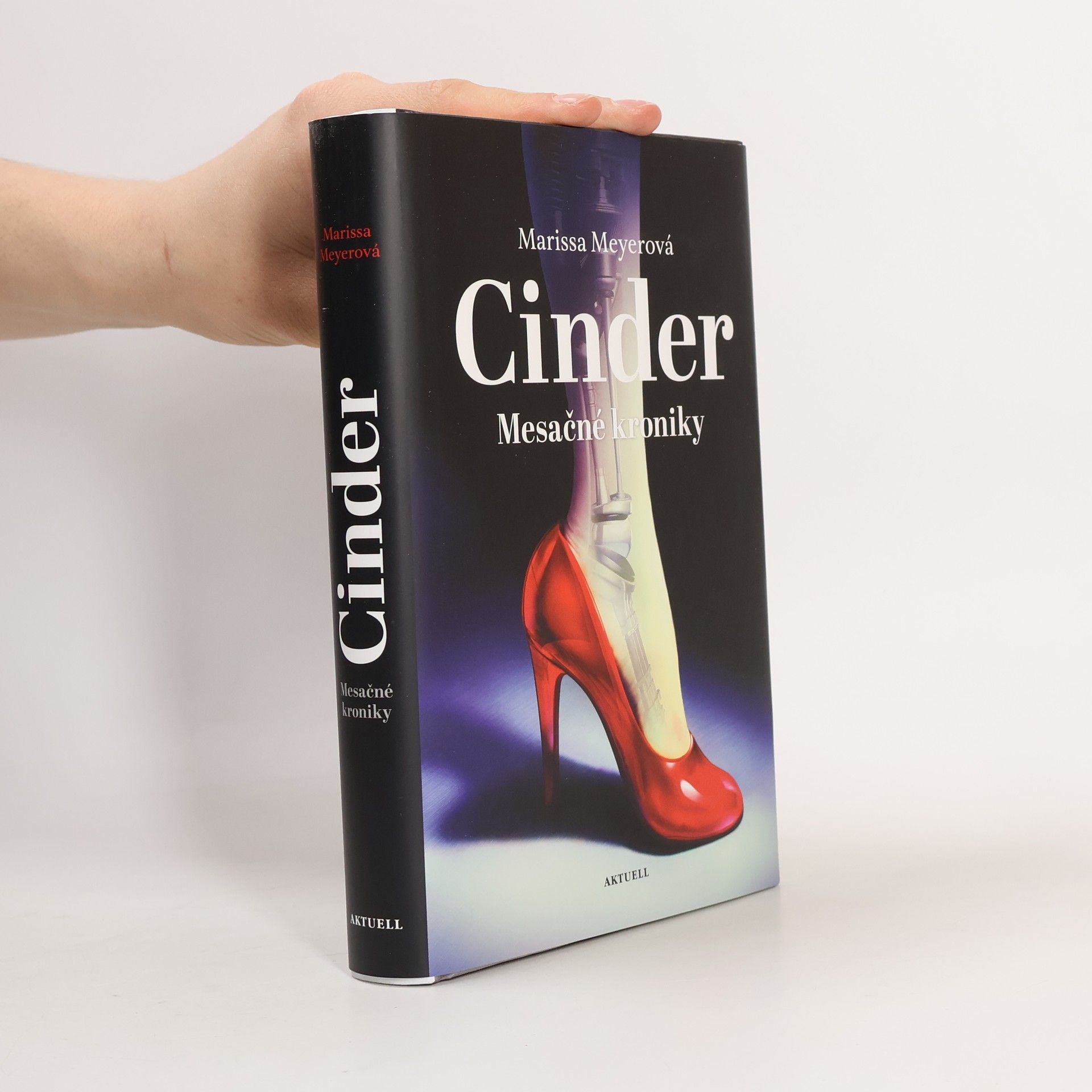 Marissa Meyer Cinder