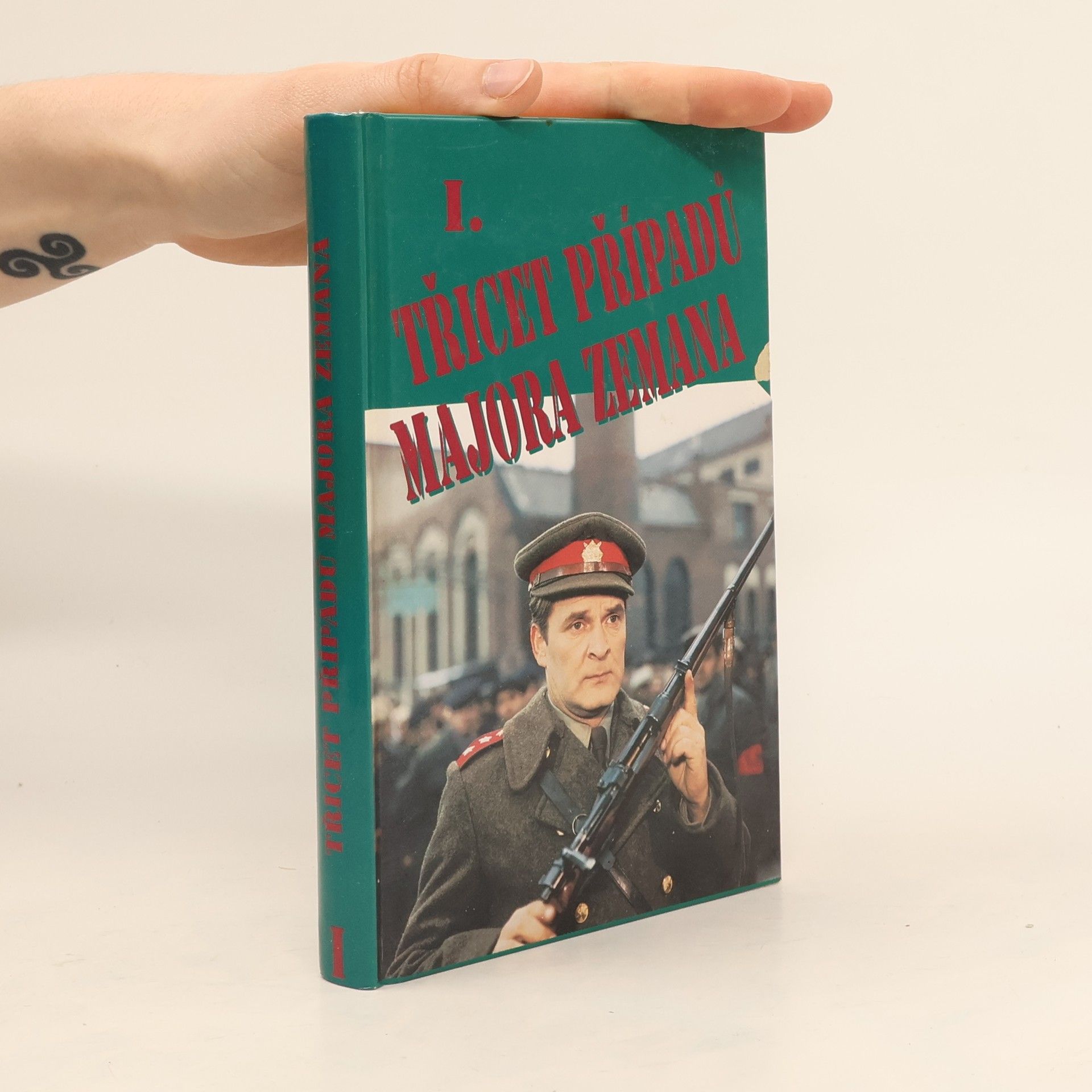 Jiří Procházka Třicet případů majora Zemana. 1.díl